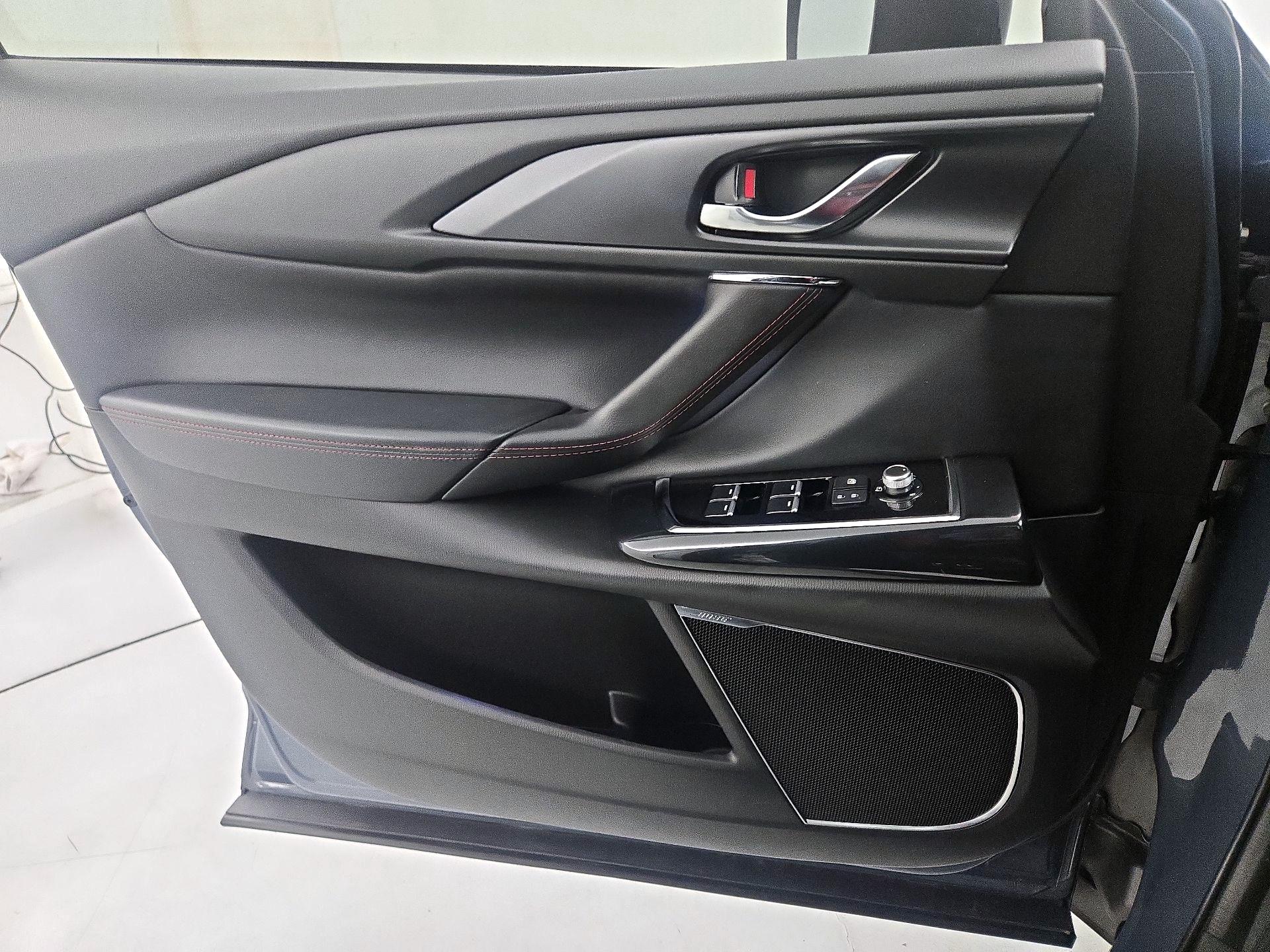 Thumbnail: 2021 Mazda CX-9 - 12