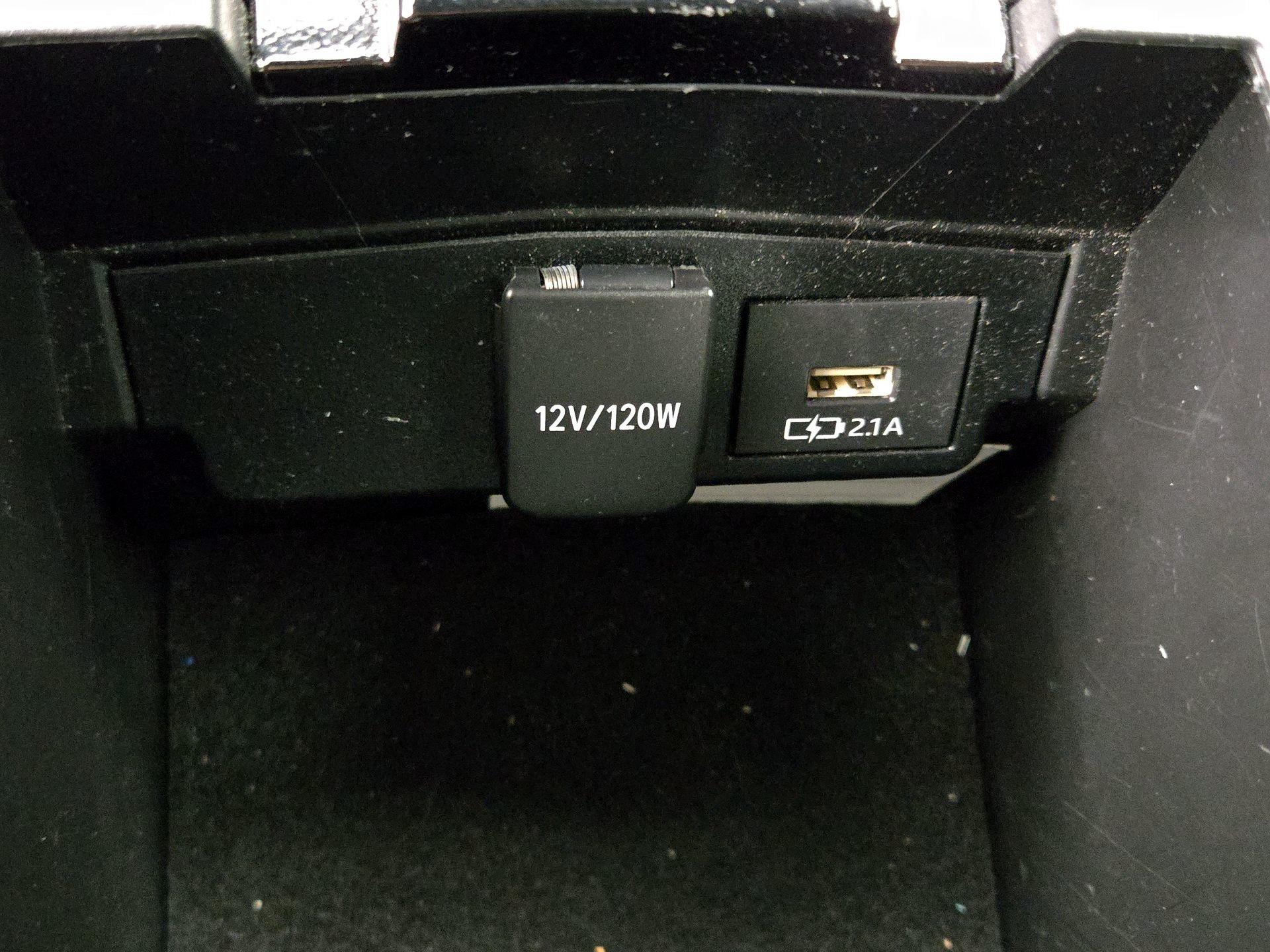 Thumbnail: 2021 Toyota Corolla - 18