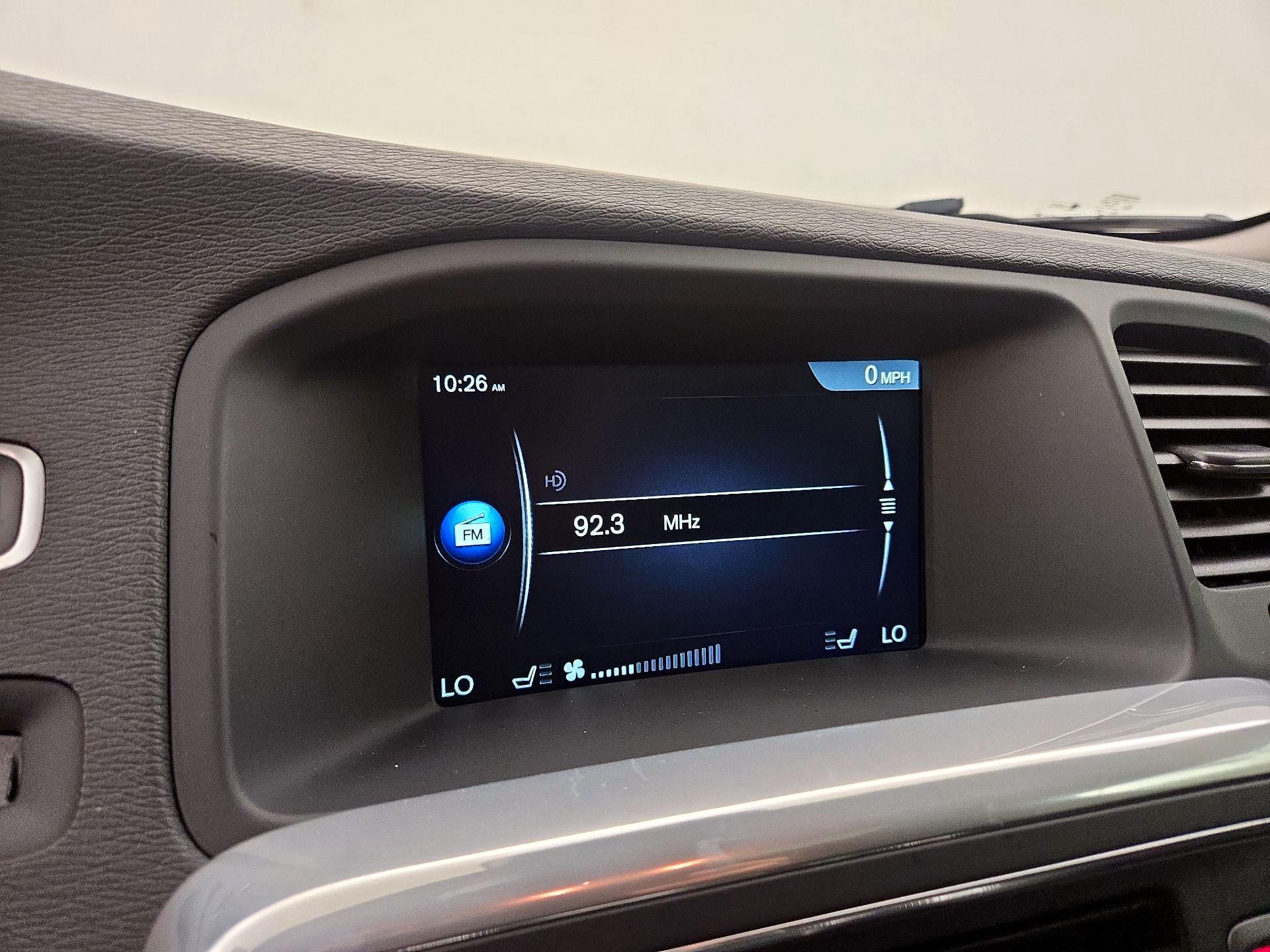 Thumbnail: 2016 Volvo S60 - 15