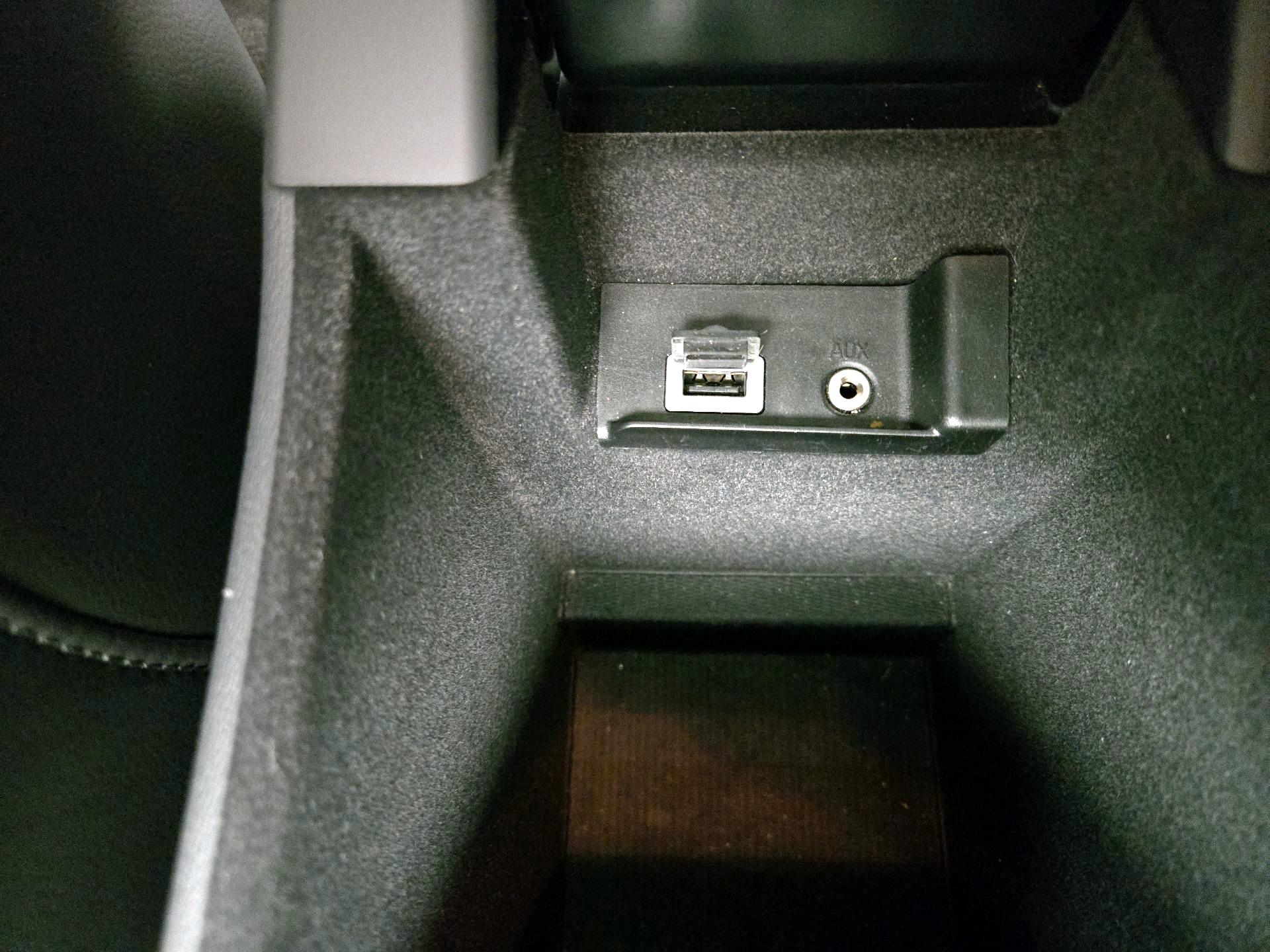 Thumbnail: 2016 Volvo S60 - 18