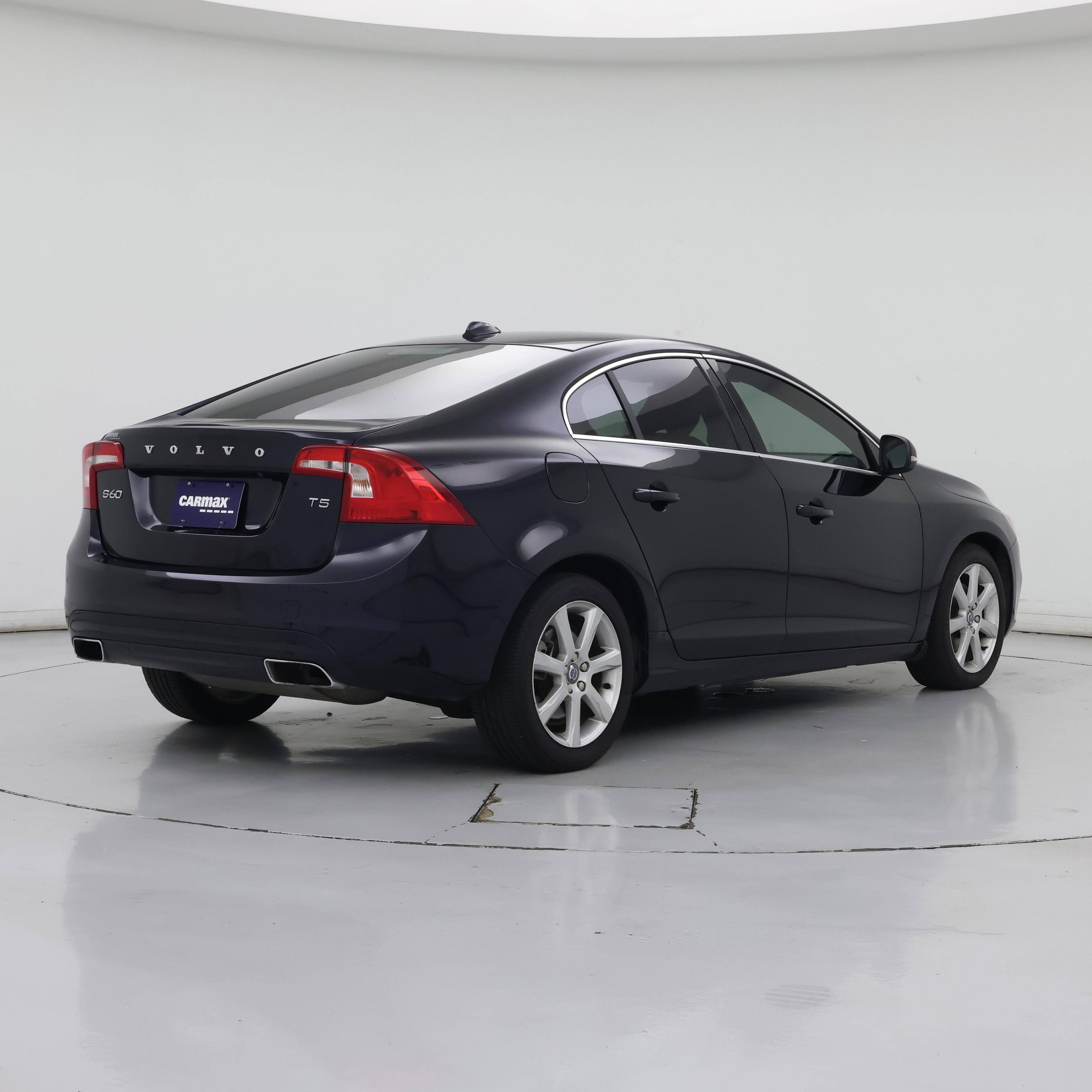 Thumbnail: 2016 Volvo S60 - 8