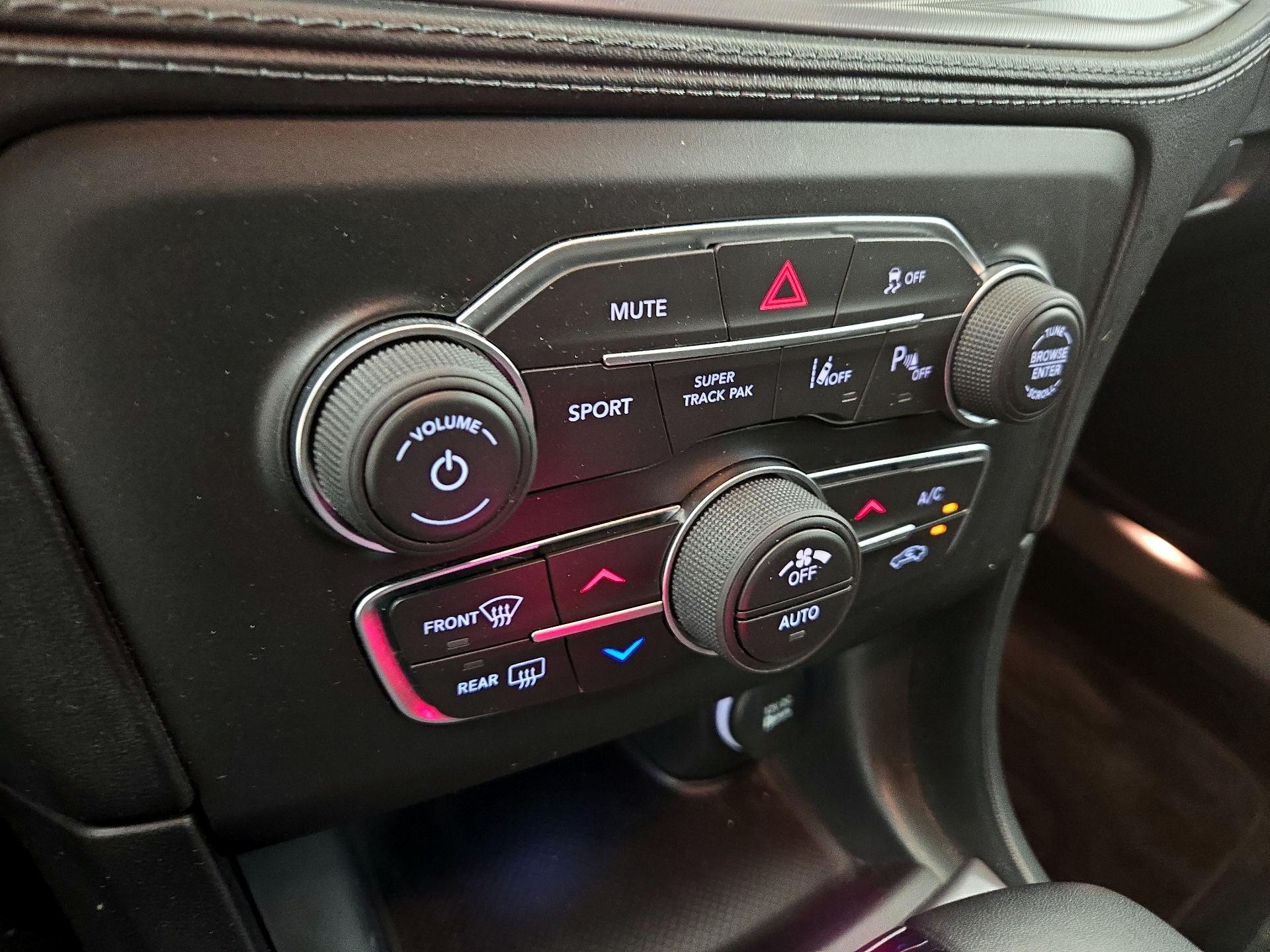 Thumbnail: 2023 Dodge Charger - 16