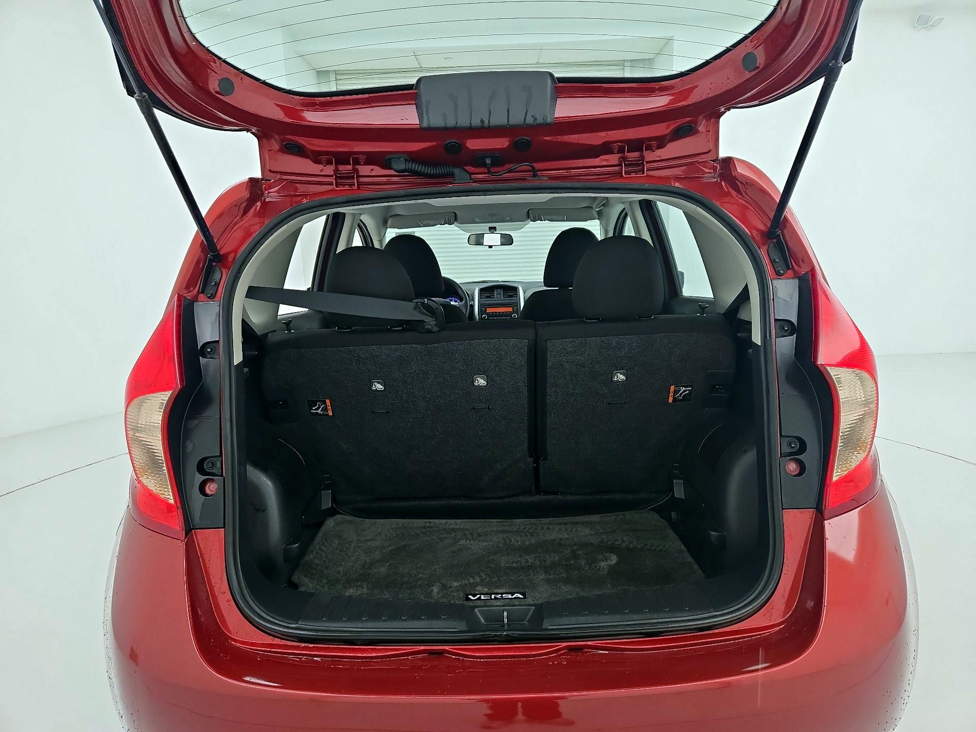 Thumbnail: 2016 Nissan Versa Note - 19