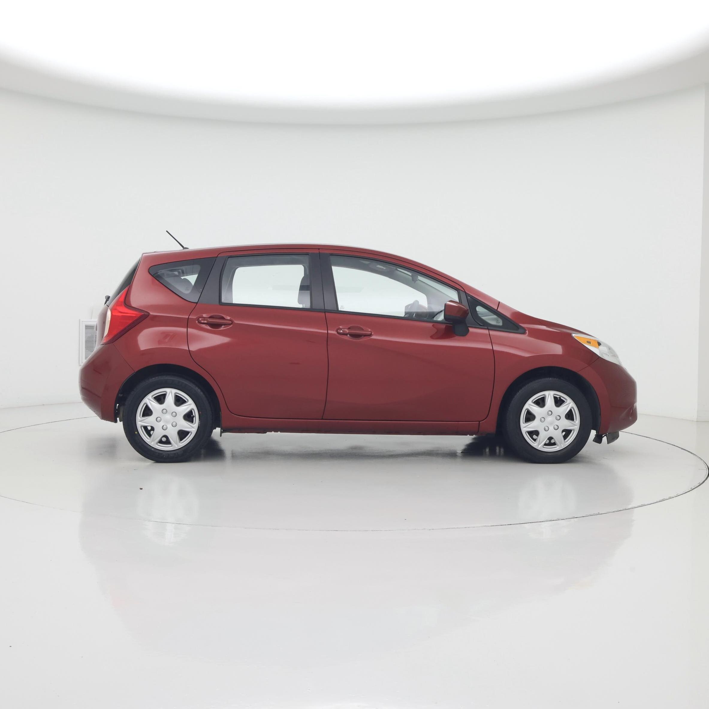 Thumbnail: 2016 Nissan Versa Note - 7