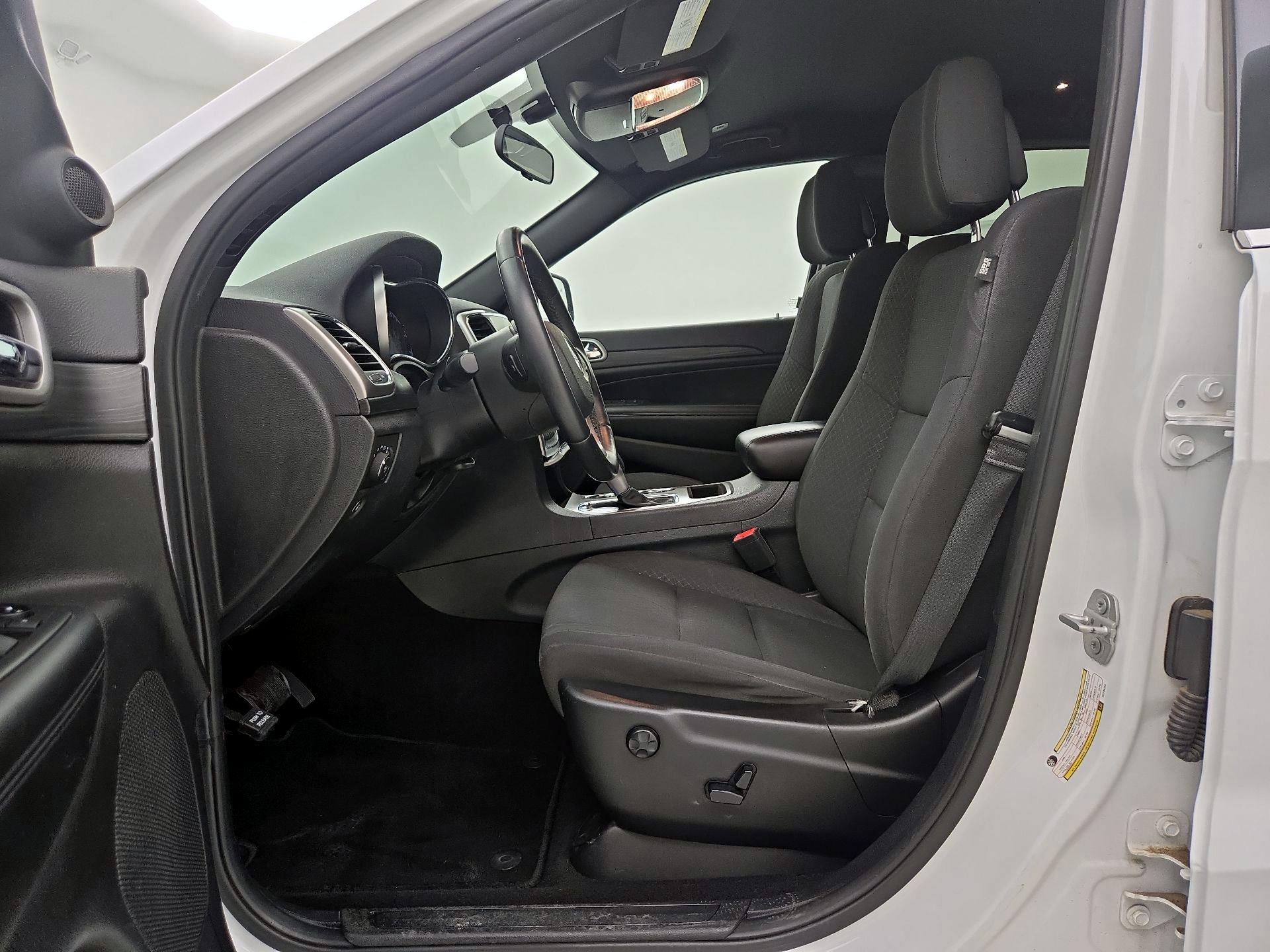 Thumbnail: 2019 Jeep Grand Cherokee - 11