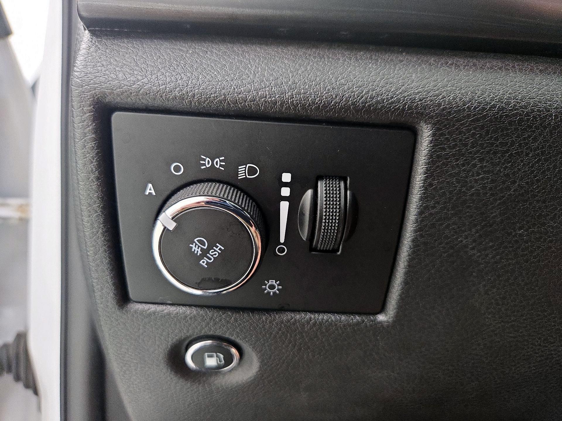 Thumbnail: 2019 Jeep Grand Cherokee - 13