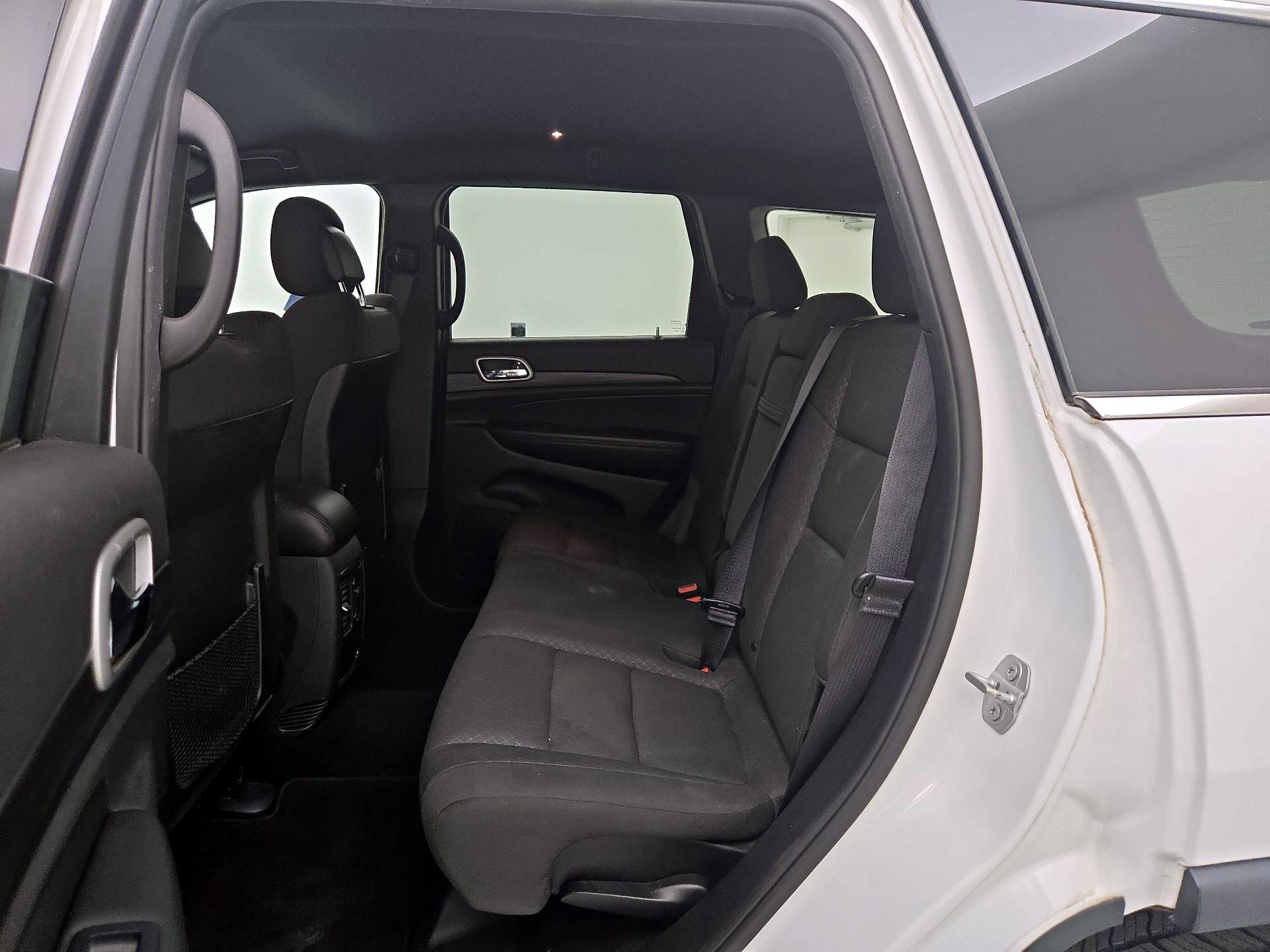 Thumbnail: 2019 Jeep Grand Cherokee - 19