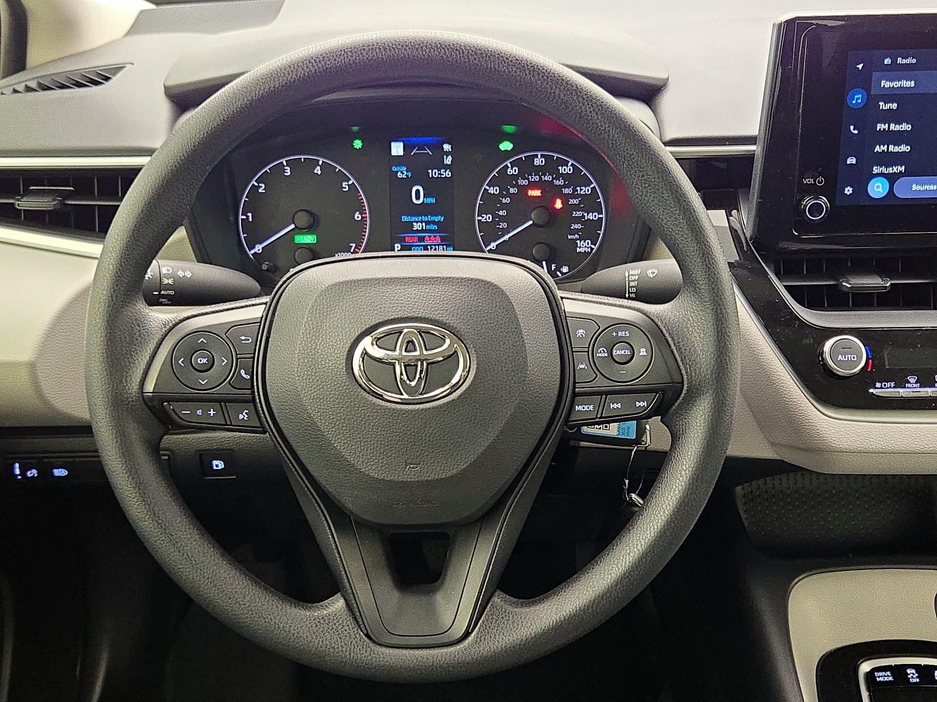 Thumbnail: 2025 Toyota Corolla - 10