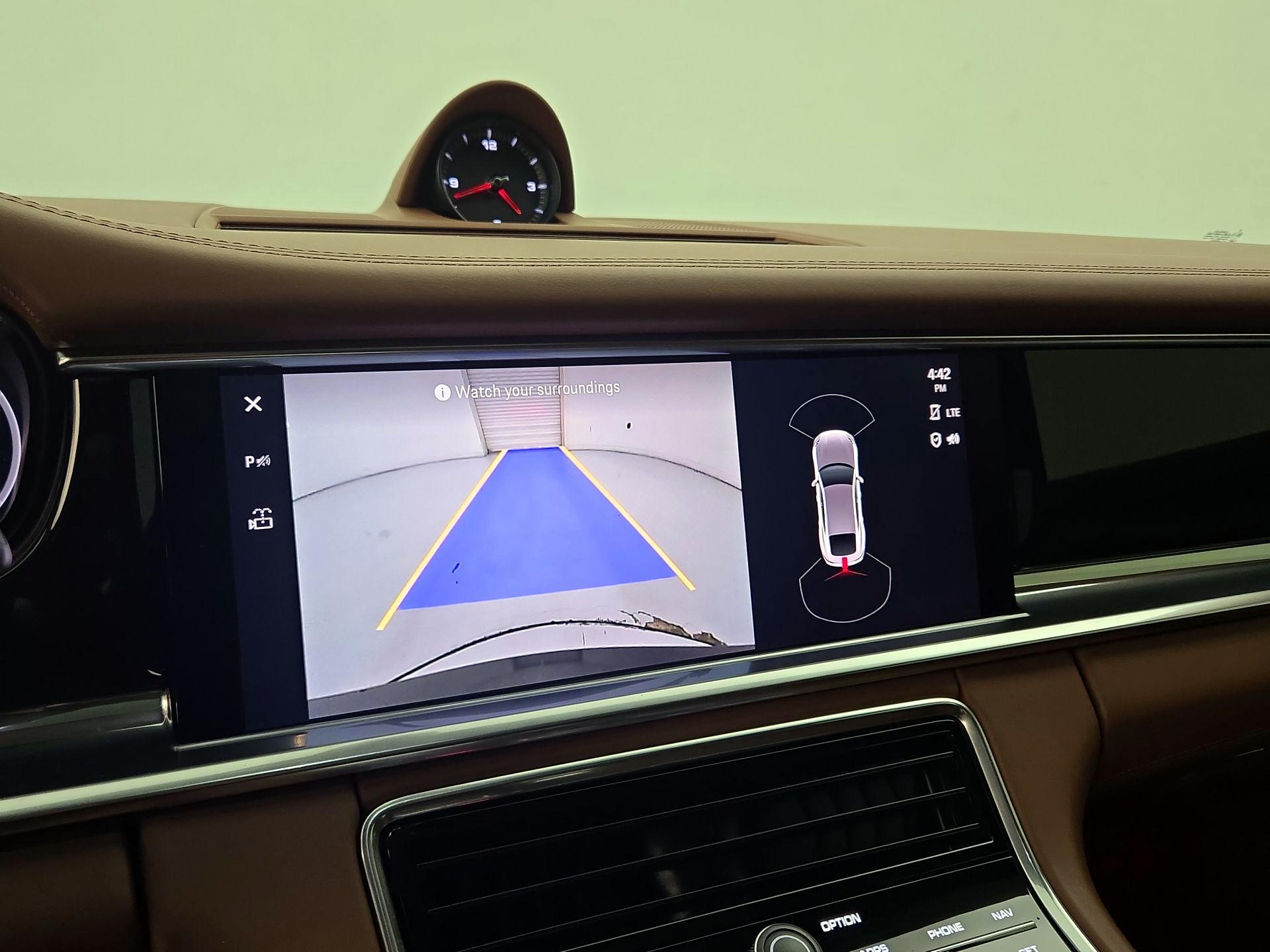 Thumbnail: 2022 Porsche Panamera - 15