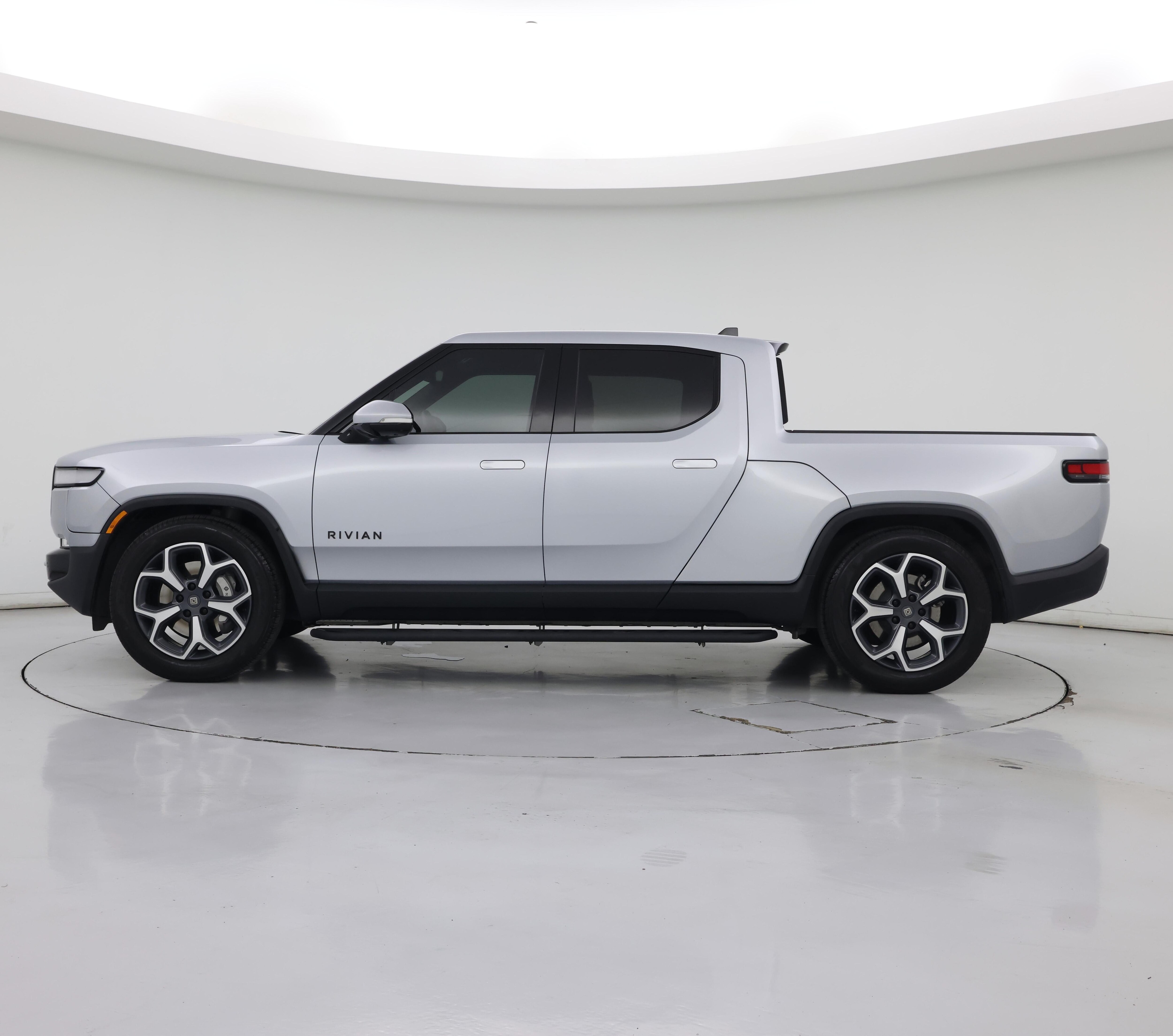Thumbnail: 2023 Rivian R1T - 3