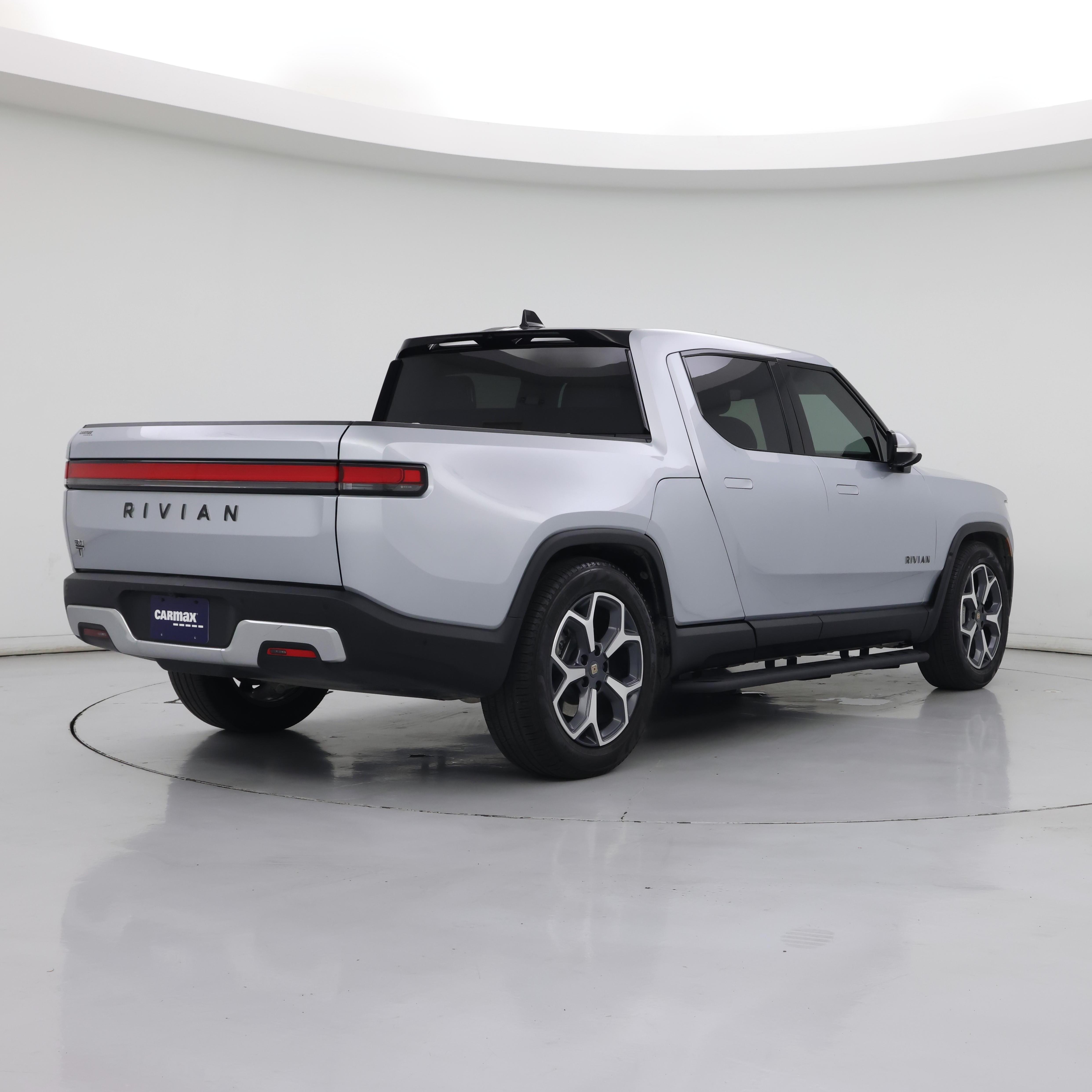 Thumbnail: 2023 Rivian R1T - 8