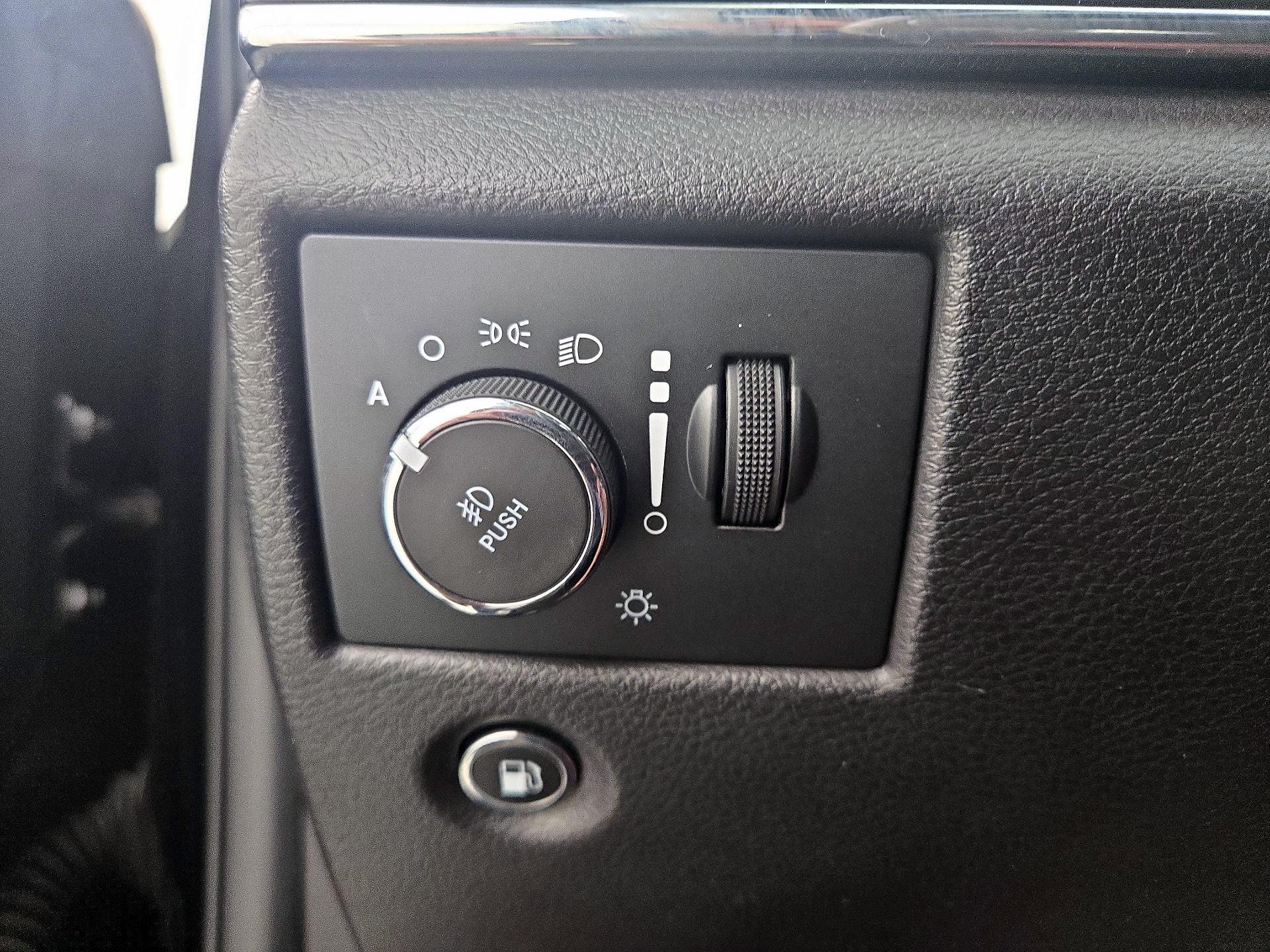 Thumbnail: 2019 Jeep Grand Cherokee - 13