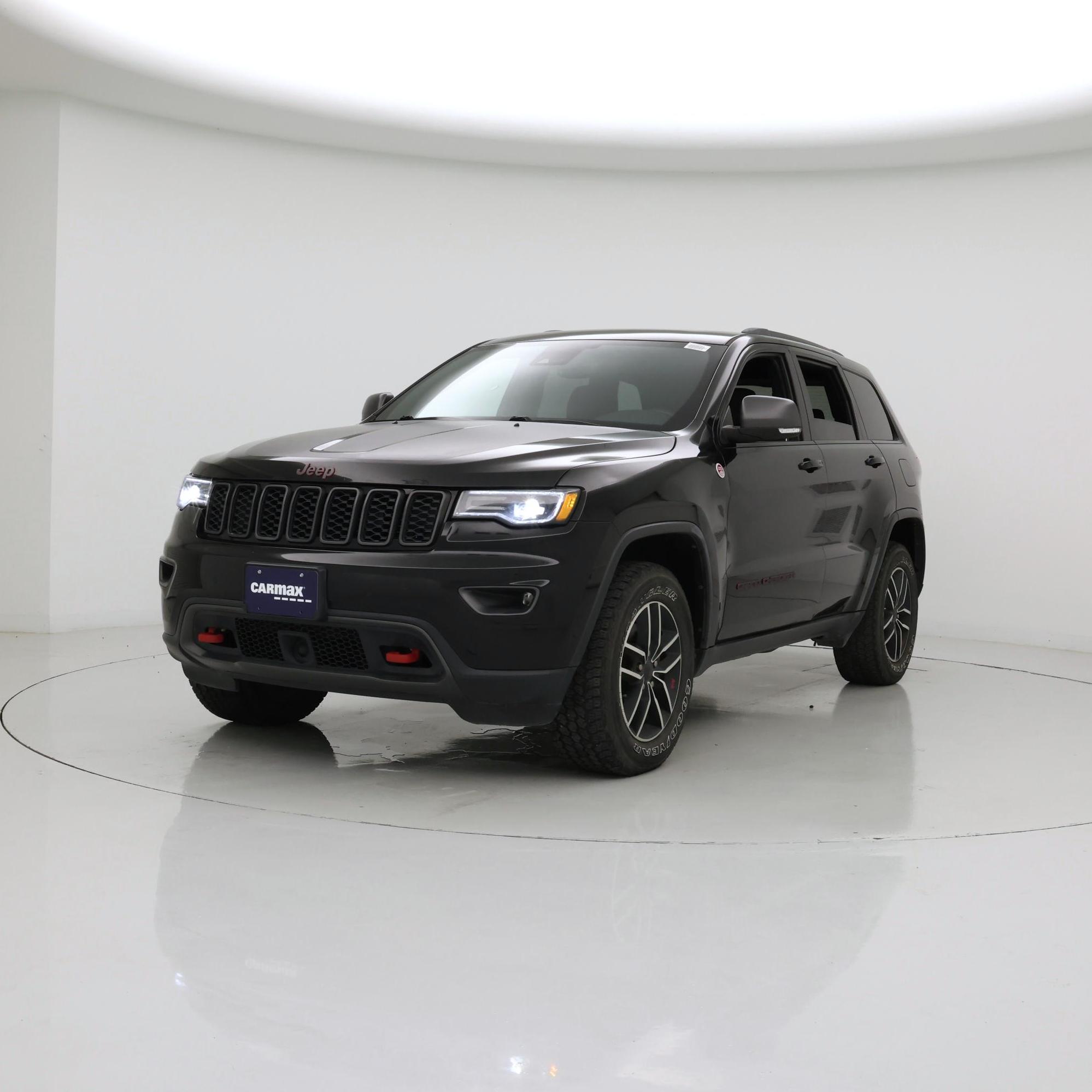 Thumbnail: 2019 Jeep Grand Cherokee - 4