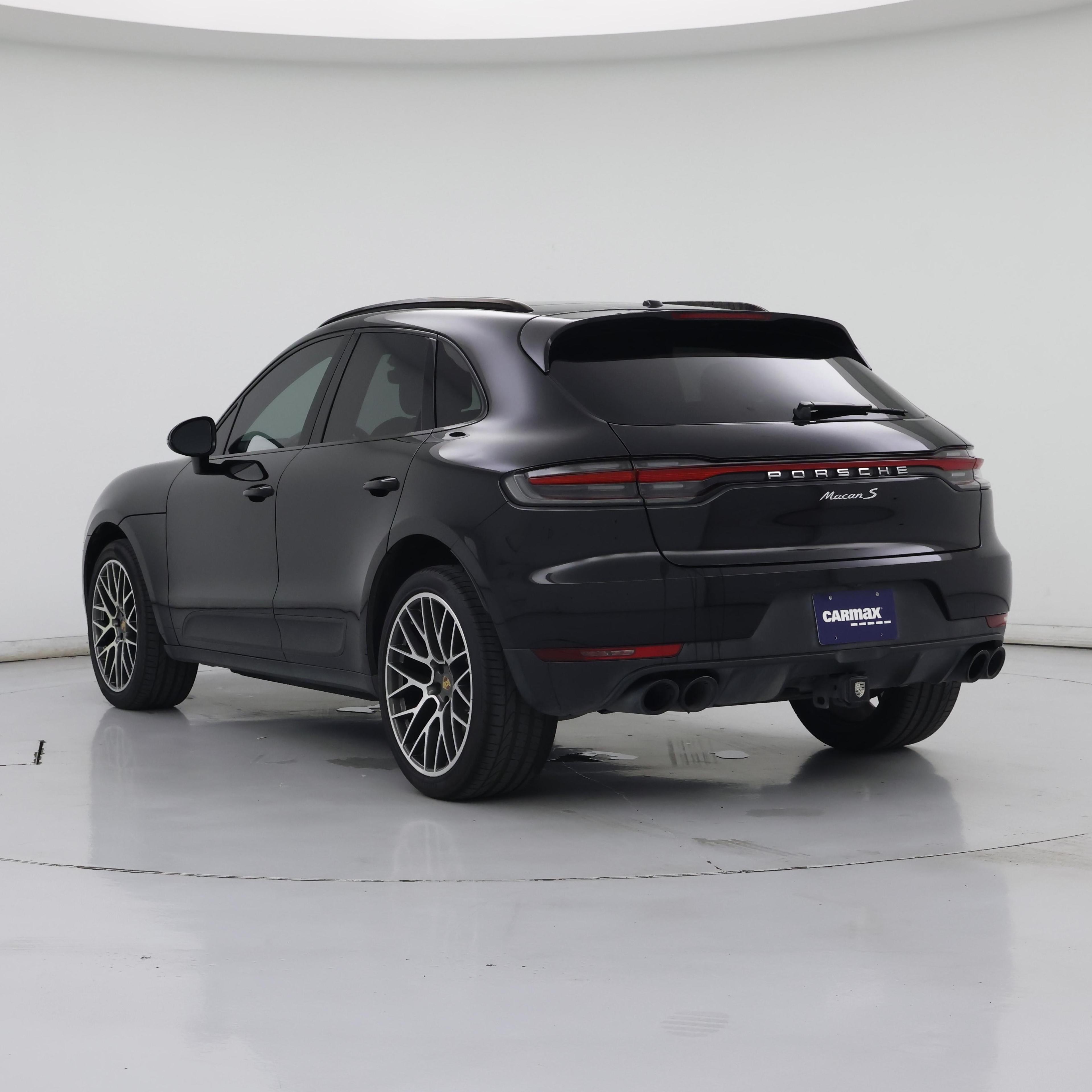 Thumbnail: 2020 Porsche Macan - 2