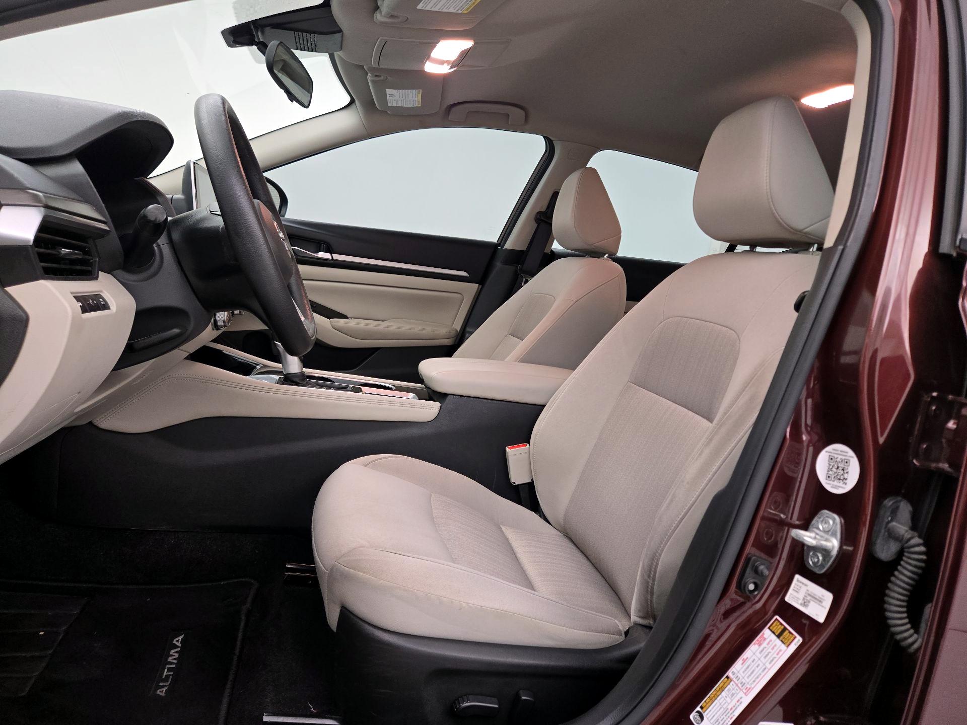 Thumbnail: 2023 Nissan Altima - 11