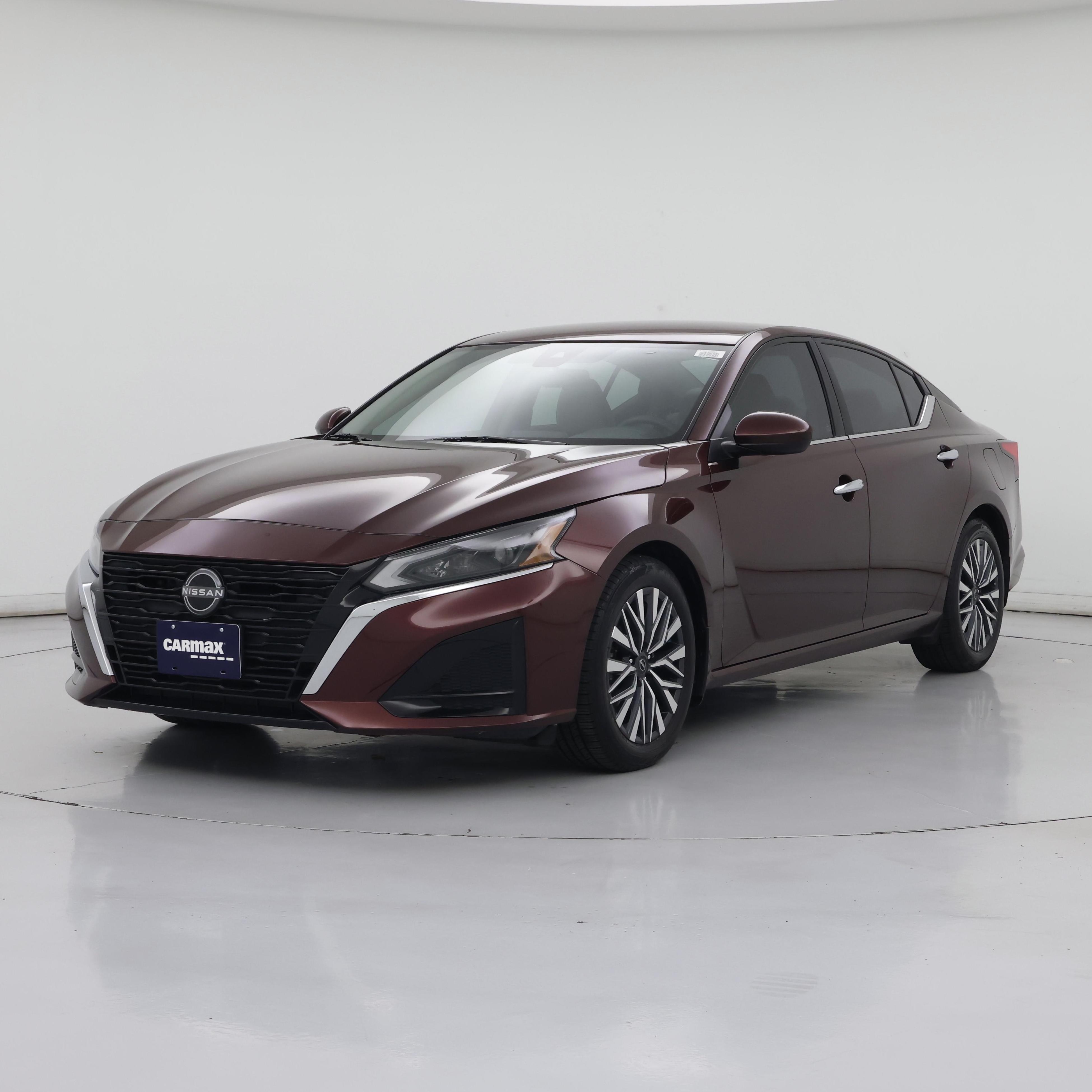 Thumbnail: 2023 Nissan Altima - 4