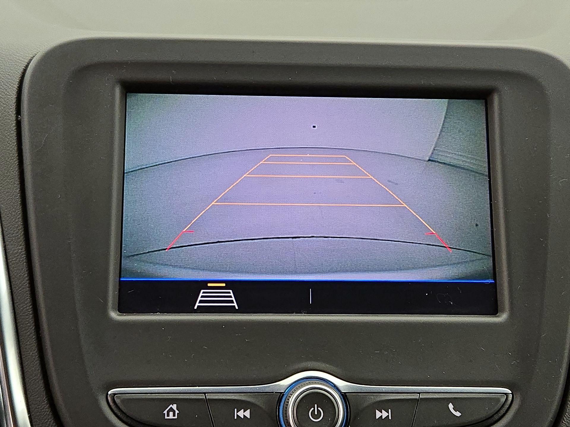 Thumbnail: 2021 Chevrolet Equinox - 14