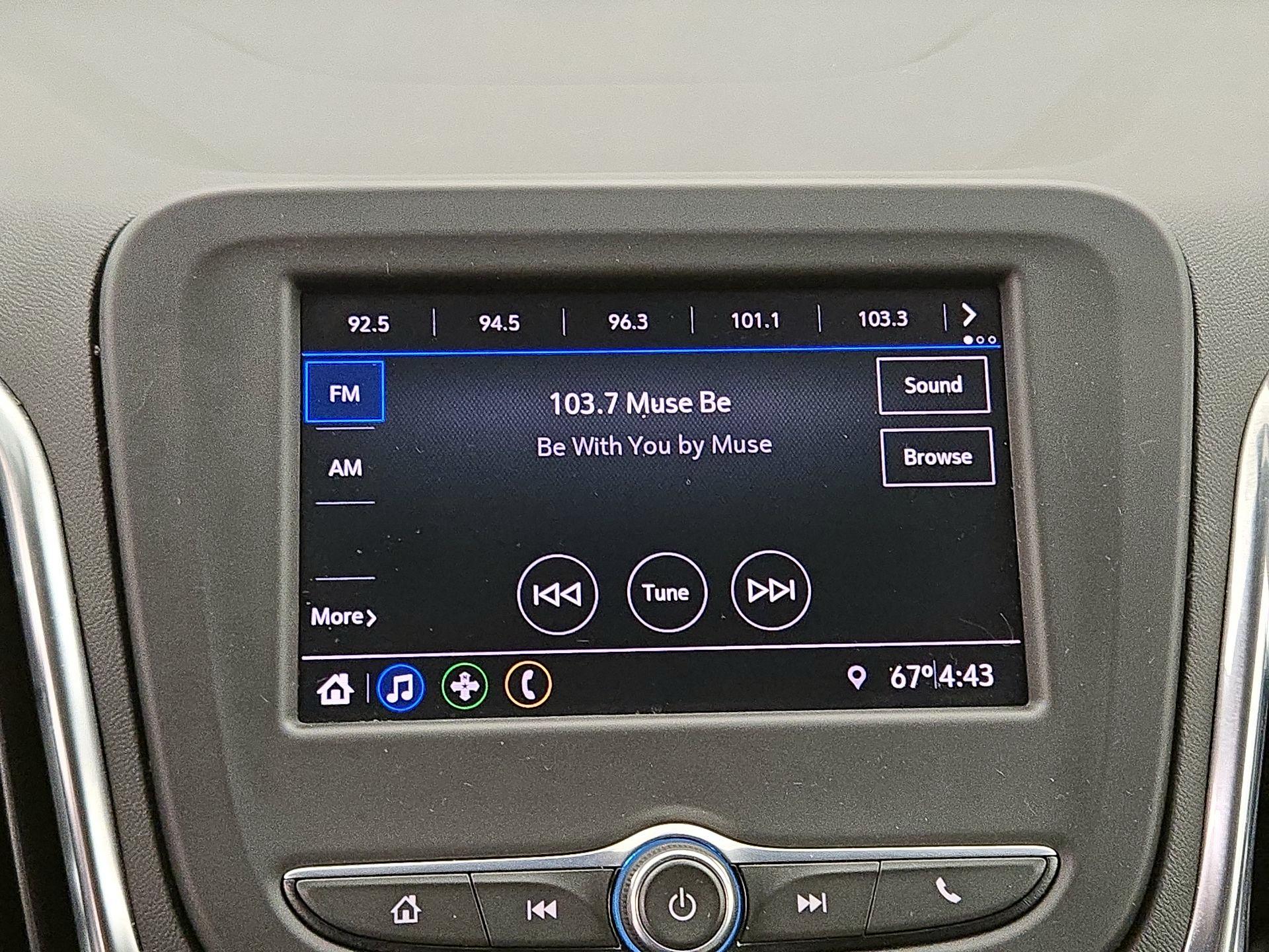 Thumbnail: 2021 Chevrolet Equinox - 15