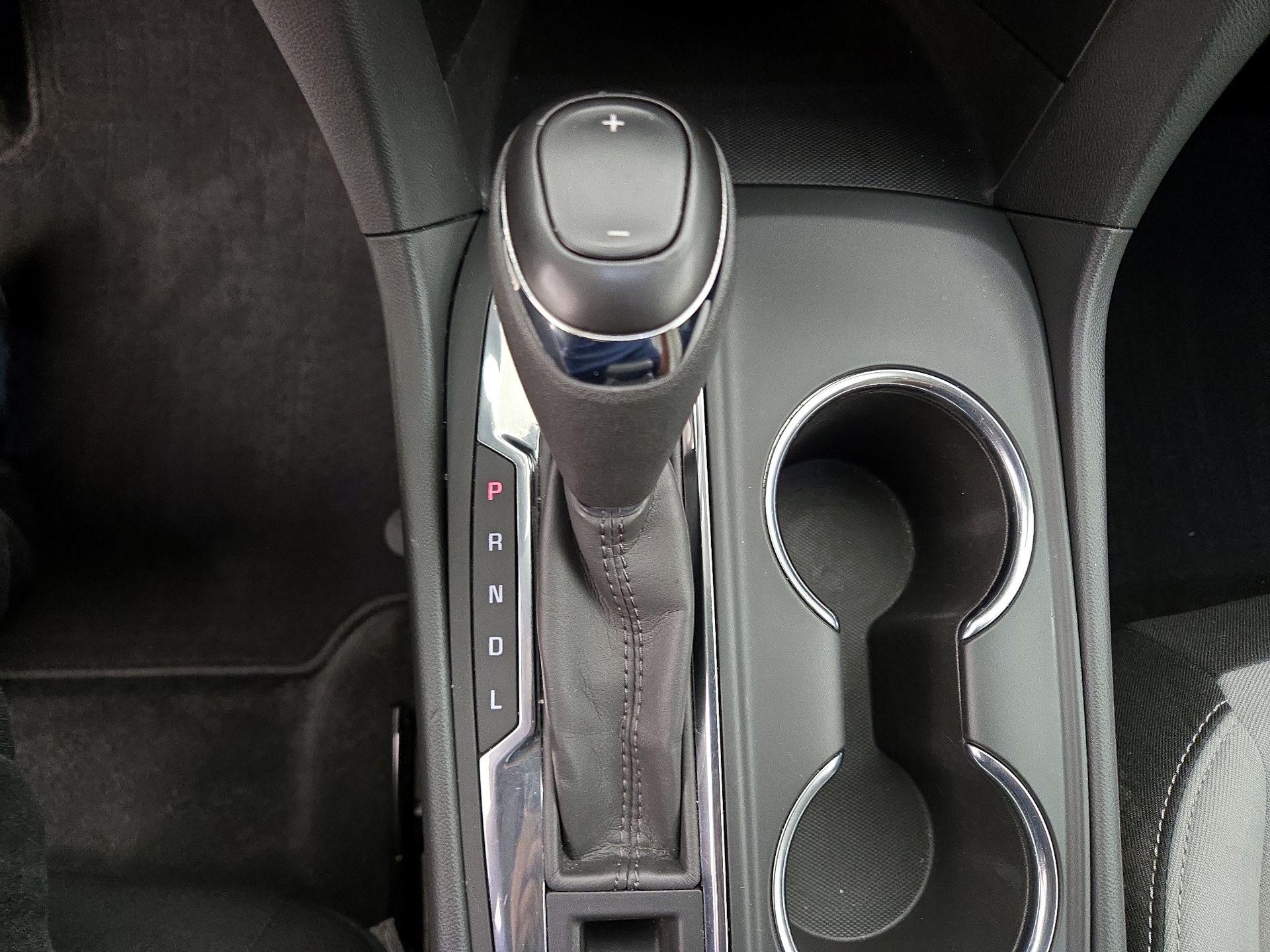 Thumbnail: 2021 Chevrolet Equinox - 17