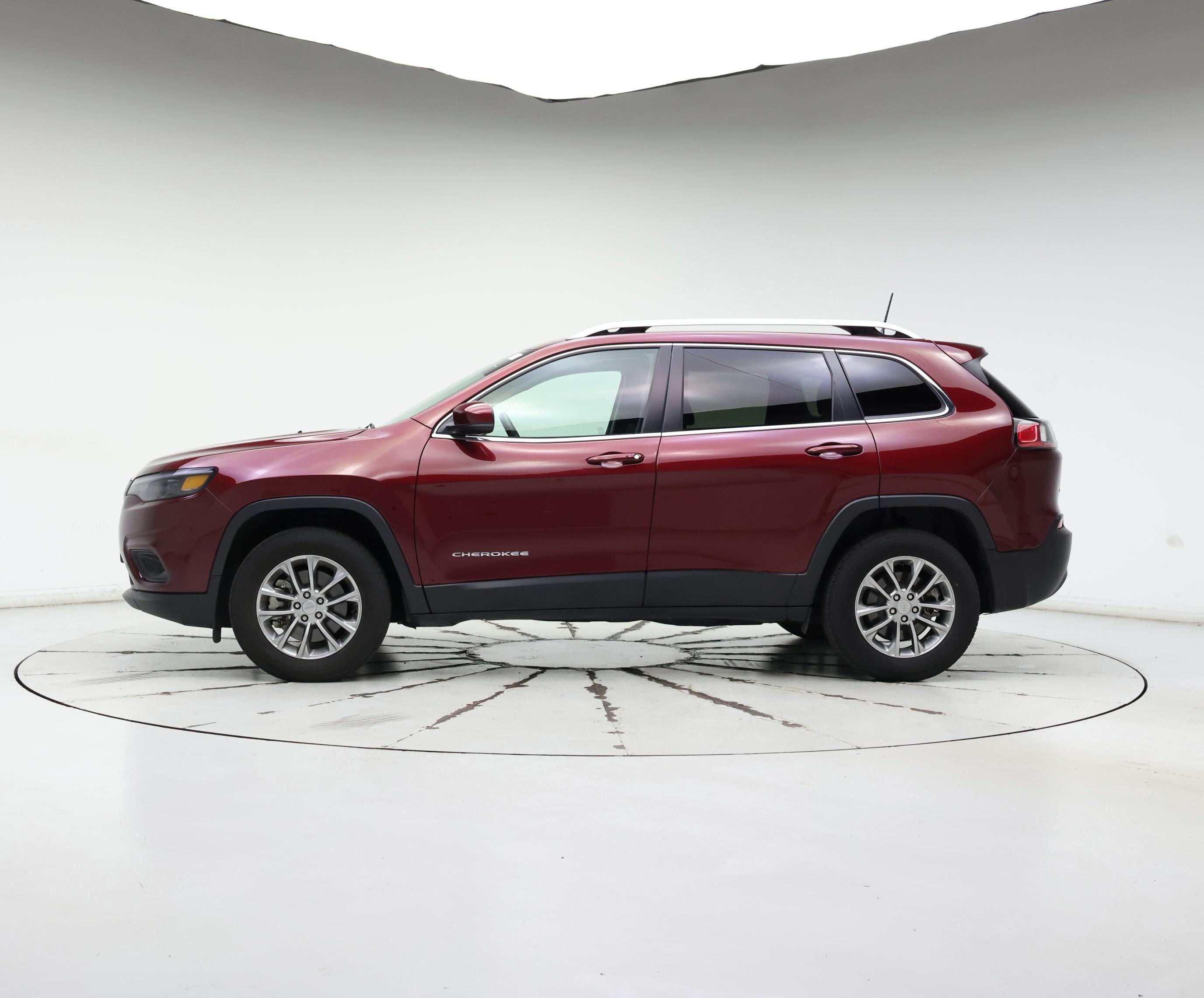 Thumbnail: 2021 Jeep Cherokee - 3
