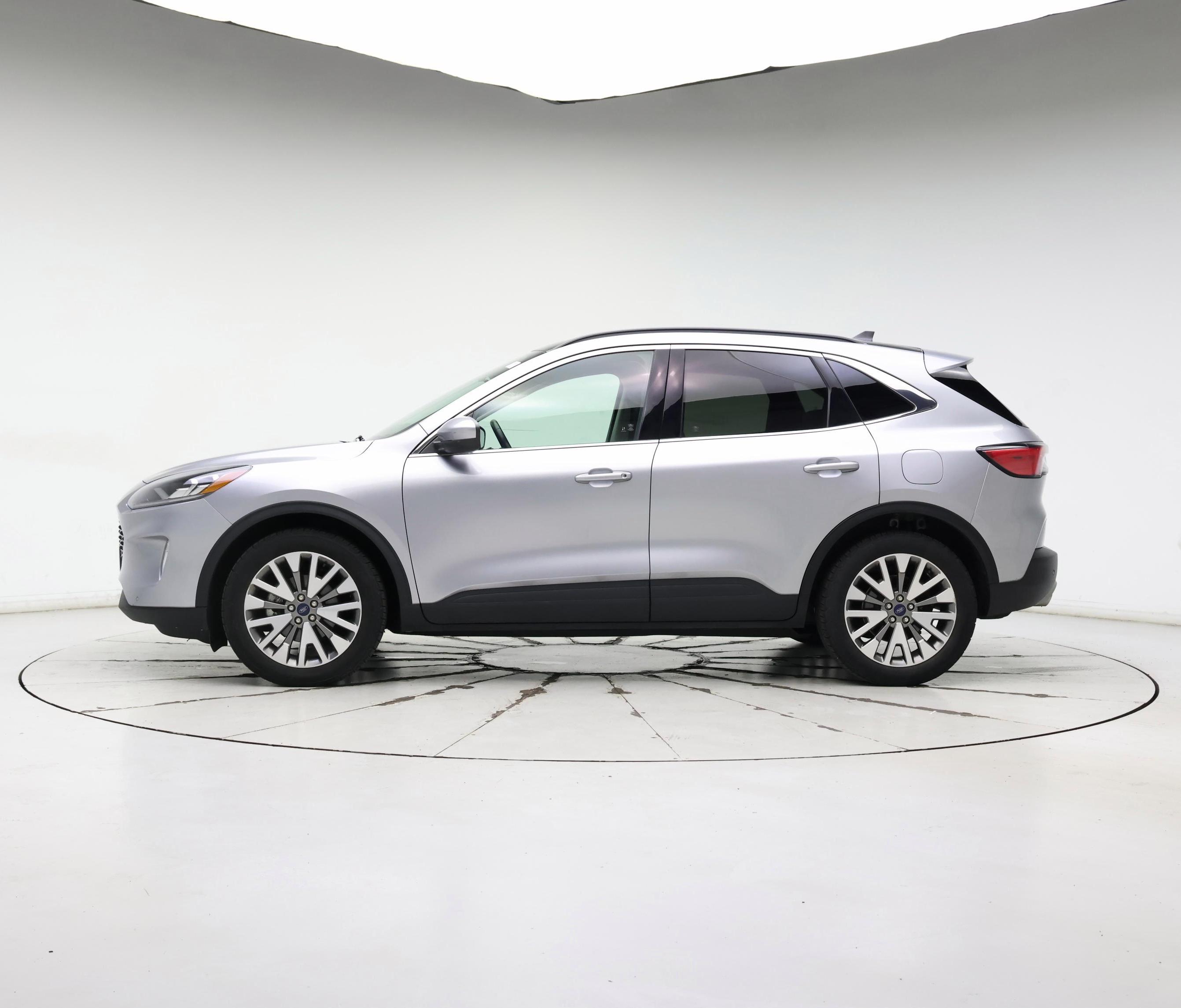 Thumbnail: 2022 Ford Escape - 3
