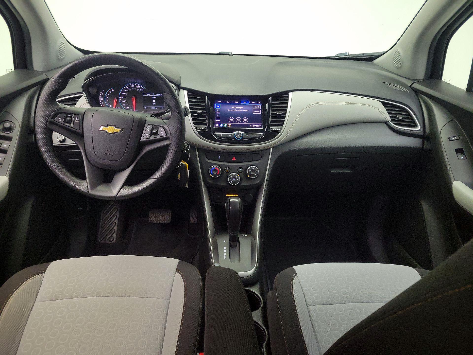 Thumbnail: 2020 Chevrolet Trax - 9