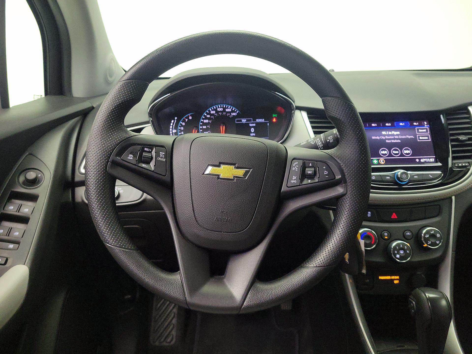 Thumbnail: 2020 Chevrolet Trax - 10
