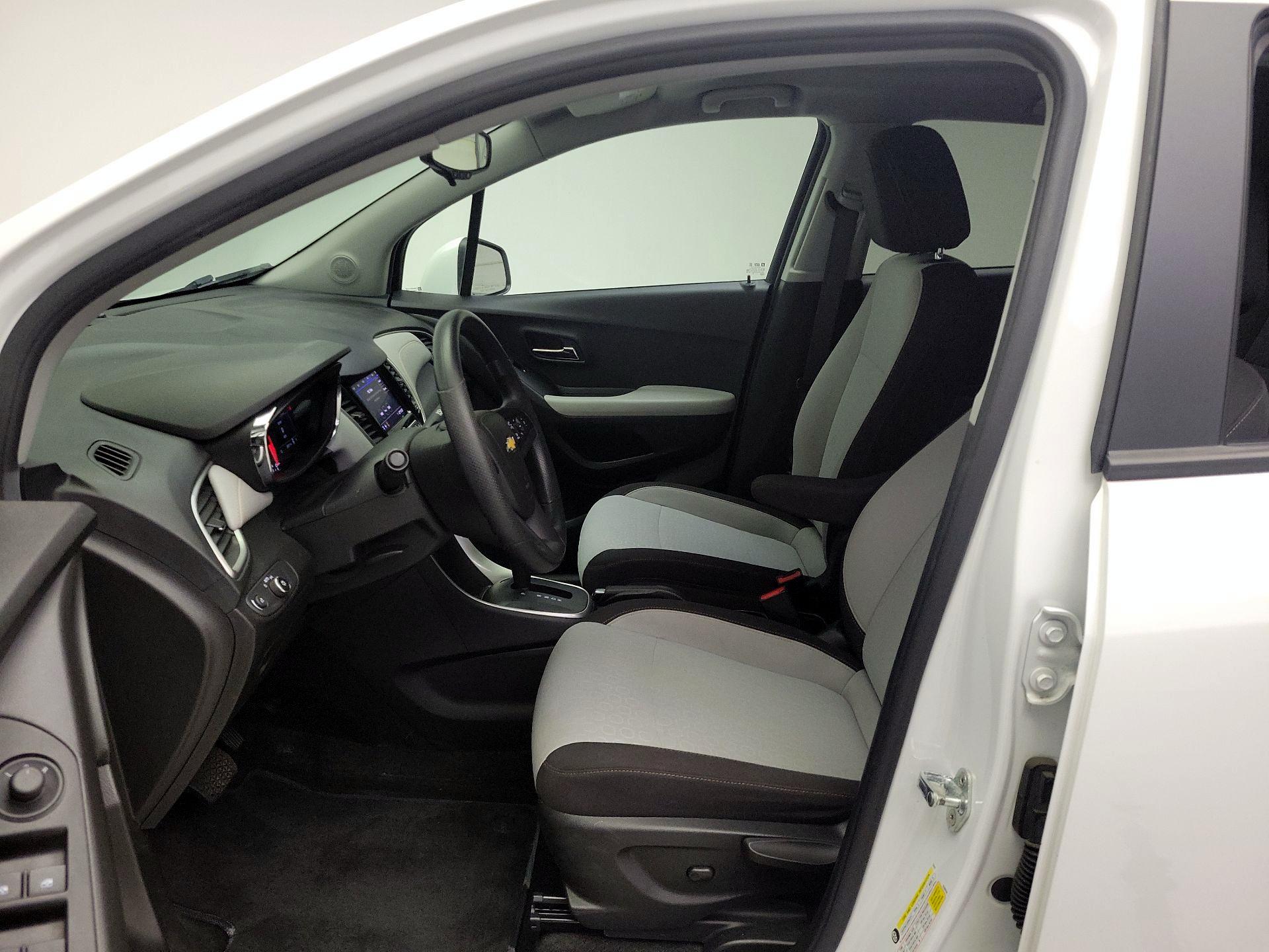 Thumbnail: 2020 Chevrolet Trax - 11