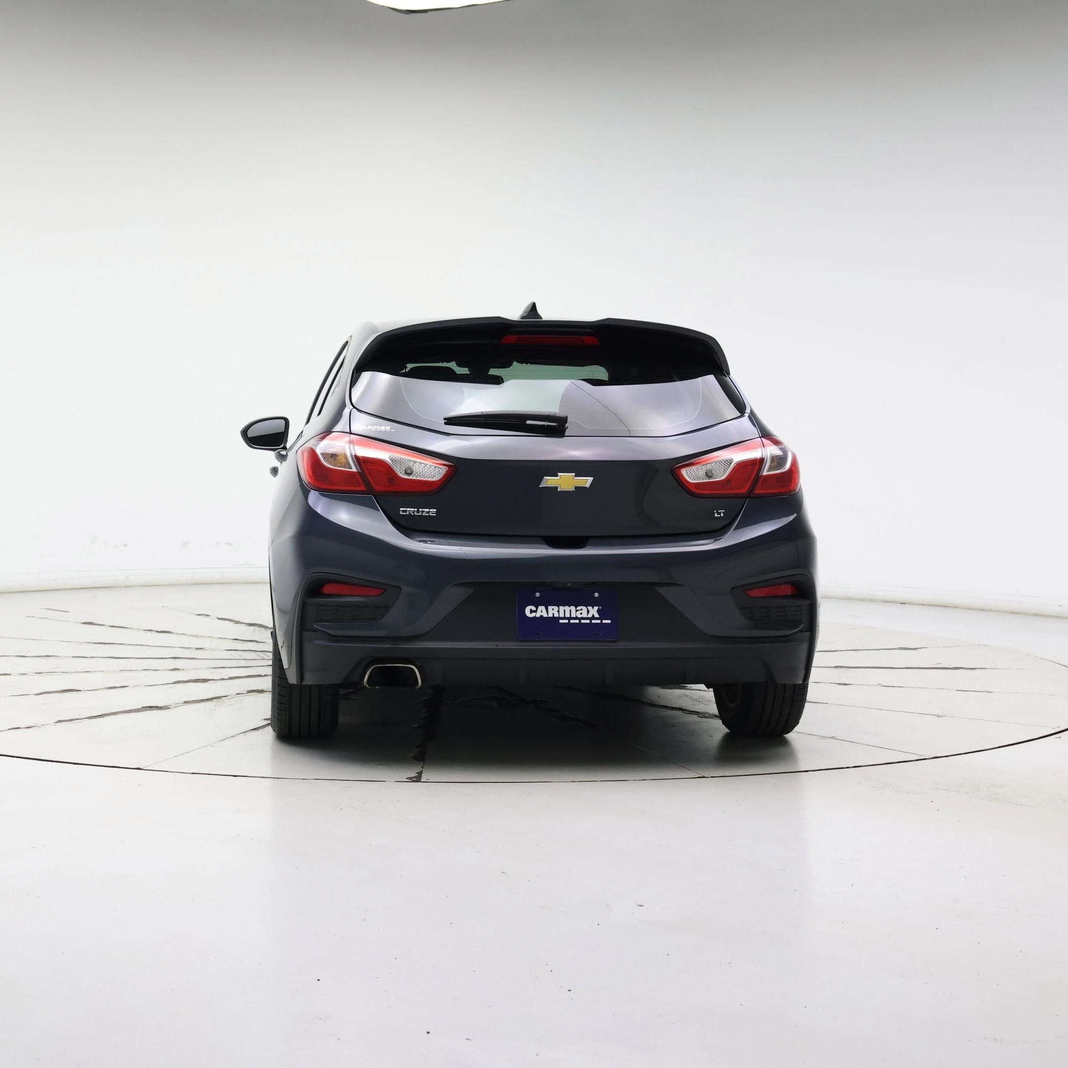 Thumbnail: 2017 Chevrolet Cruze - 6