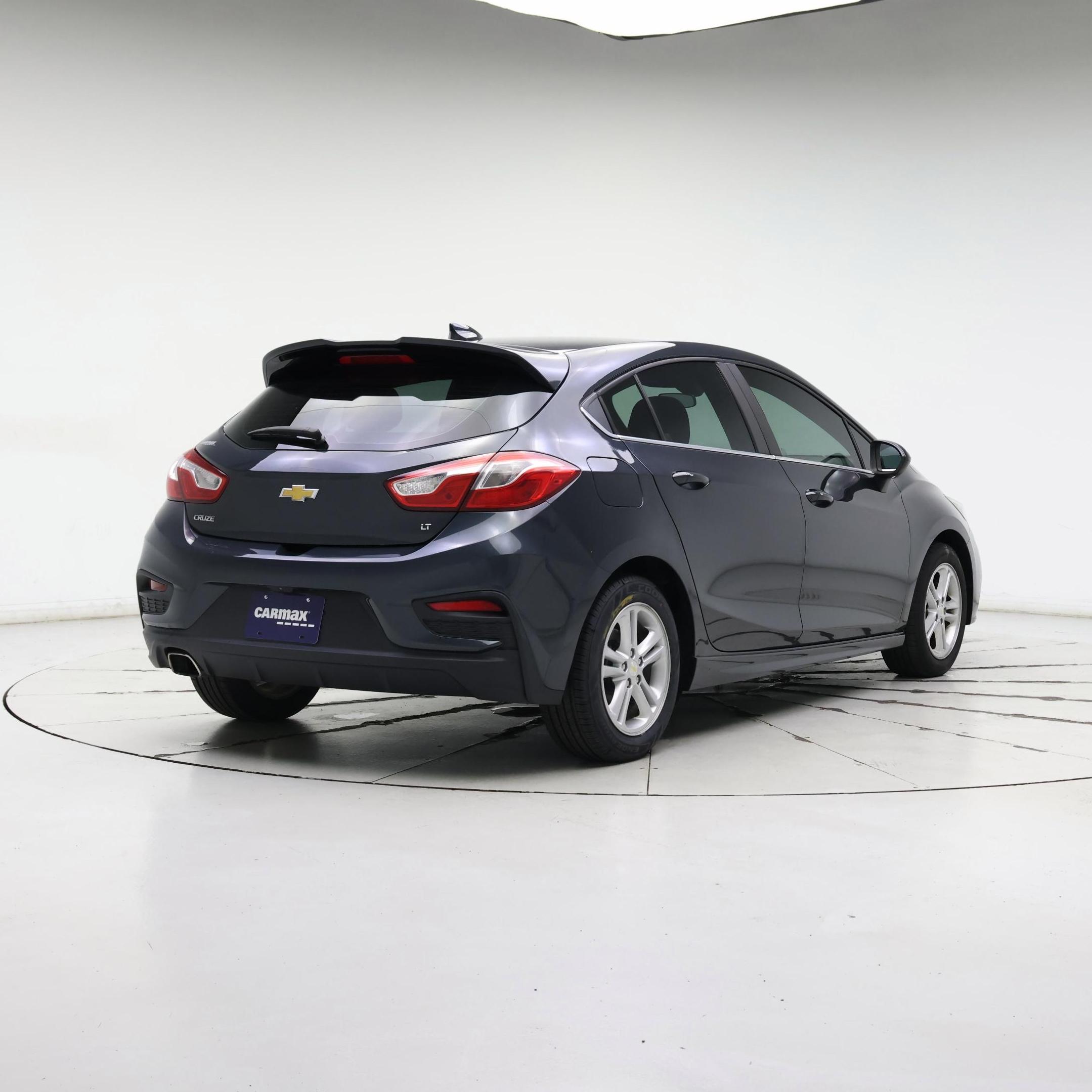 Thumbnail: 2017 Chevrolet Cruze - 8
