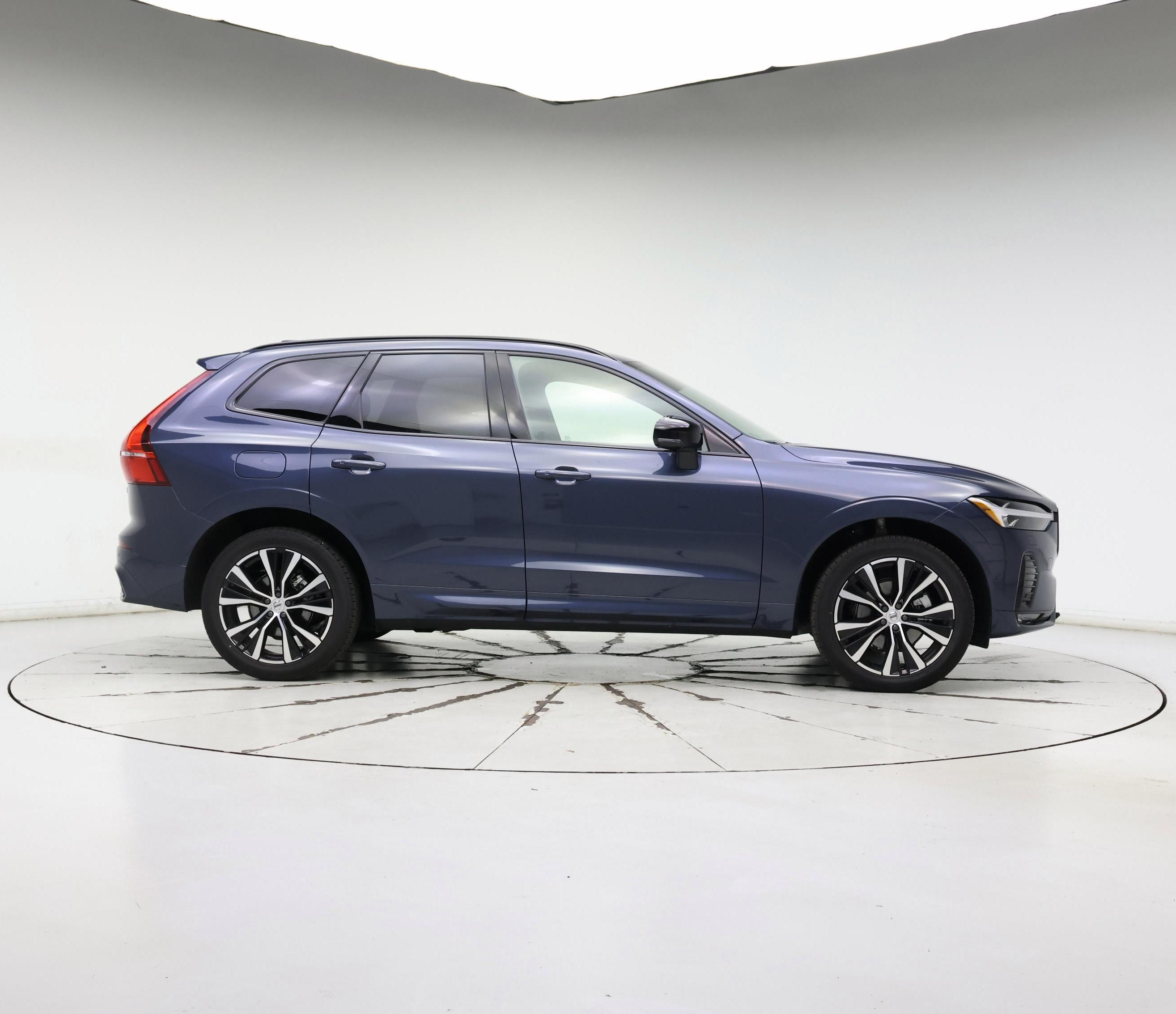 Thumbnail: 2025 Volvo XC60 - 7