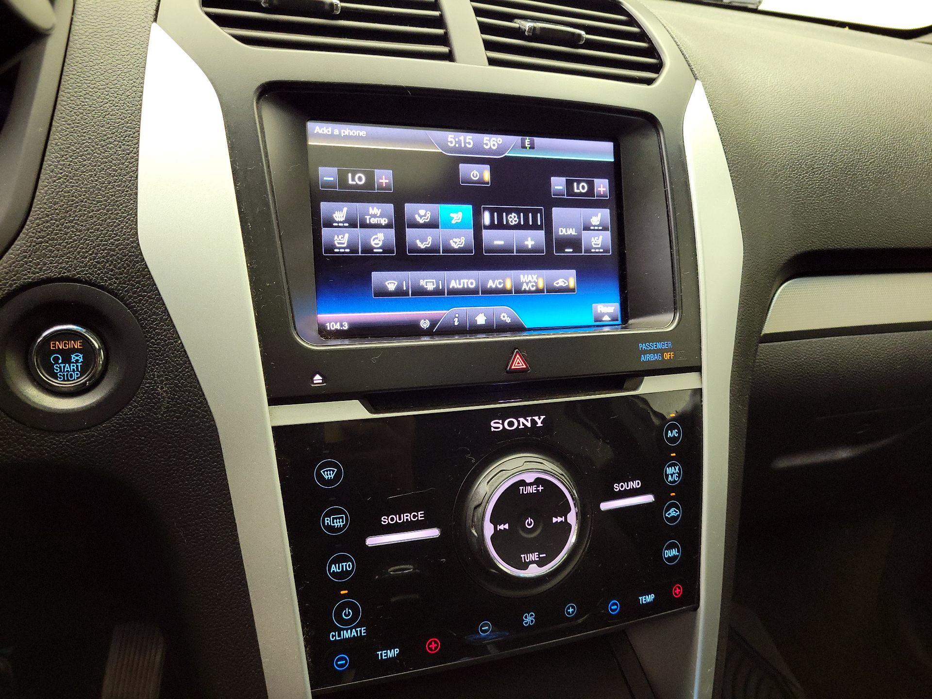 Thumbnail: 2015 Ford Explorer - 17