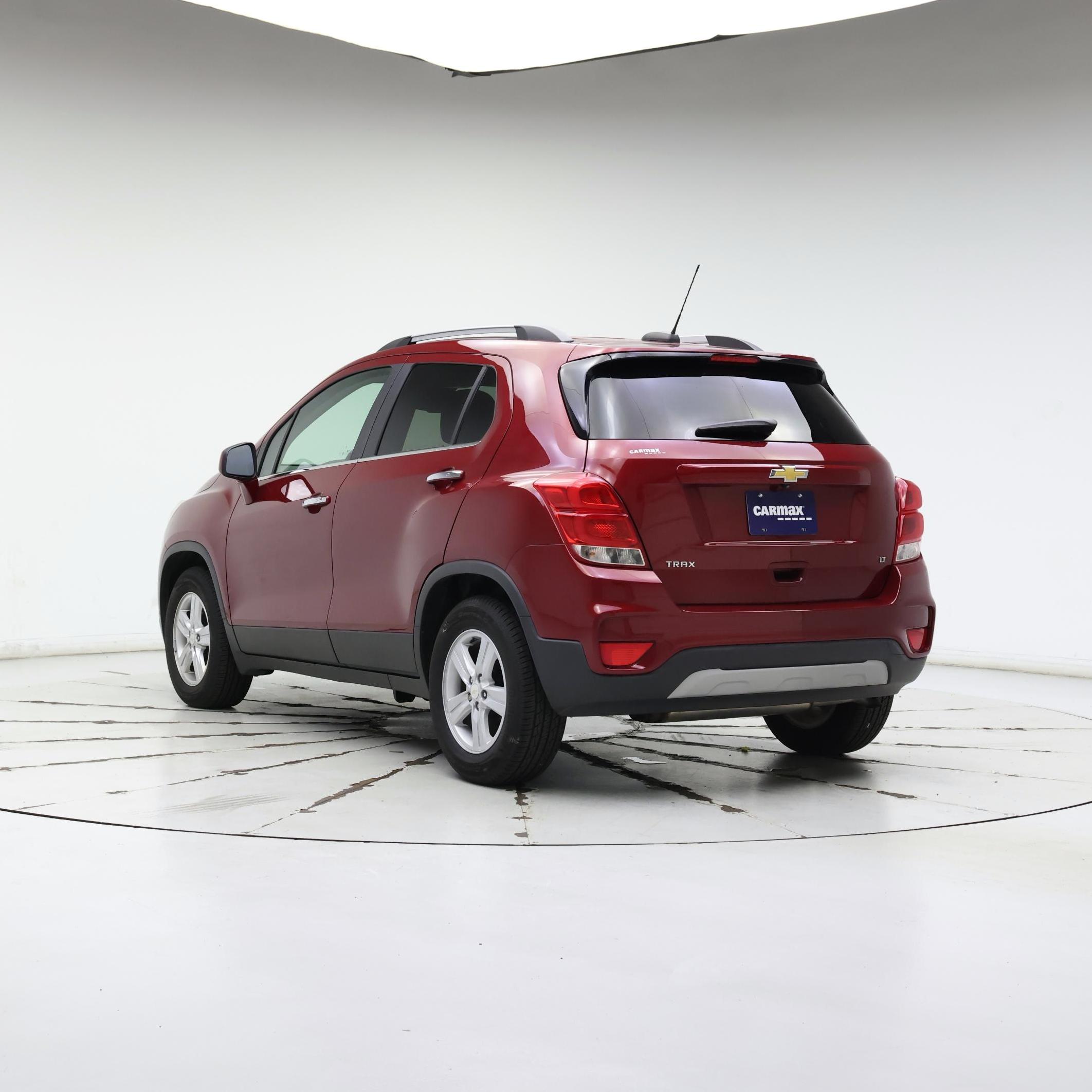 Thumbnail: 2018 Chevrolet Trax - 2