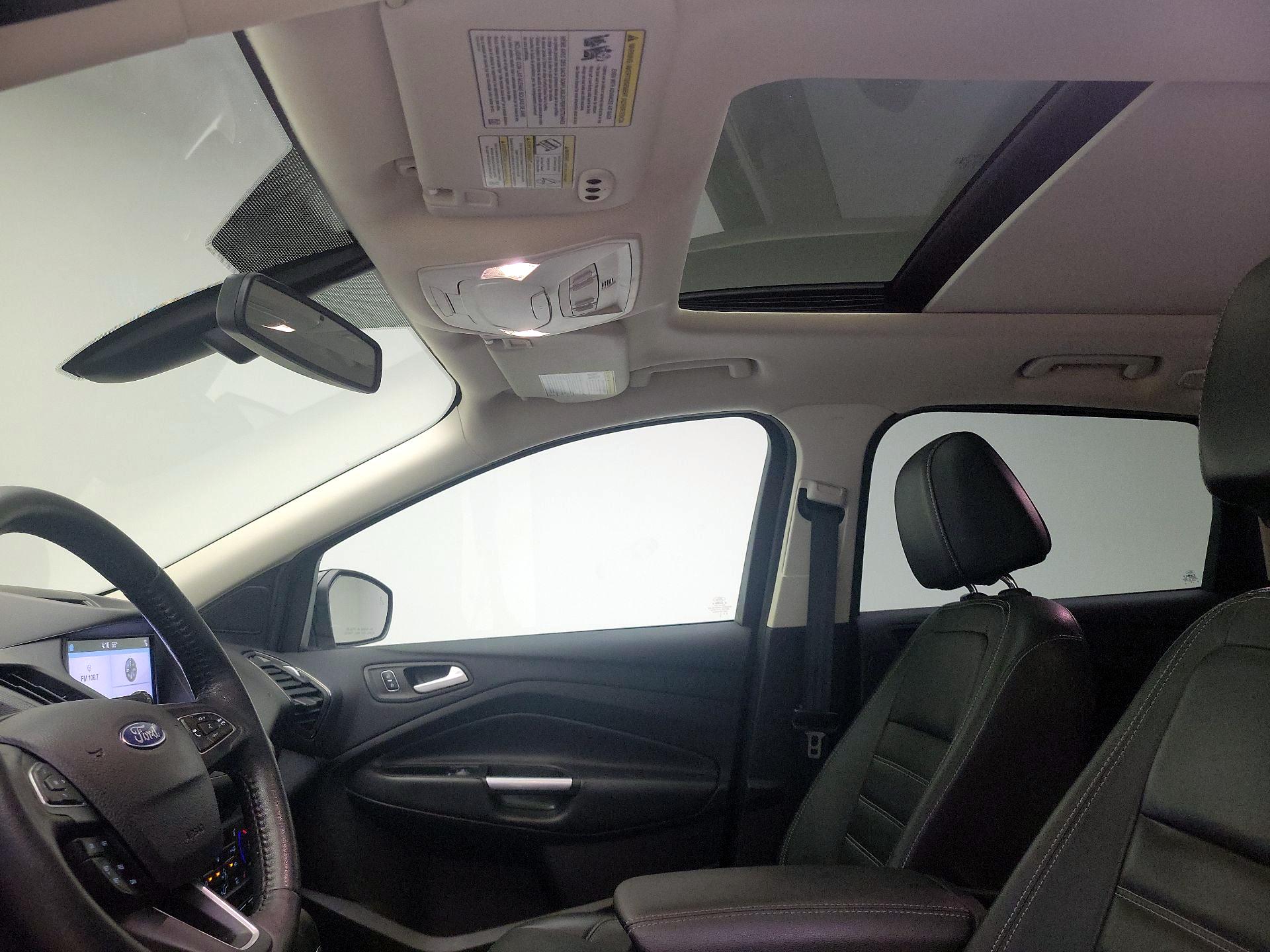 Thumbnail: 2017 Ford Escape - 19