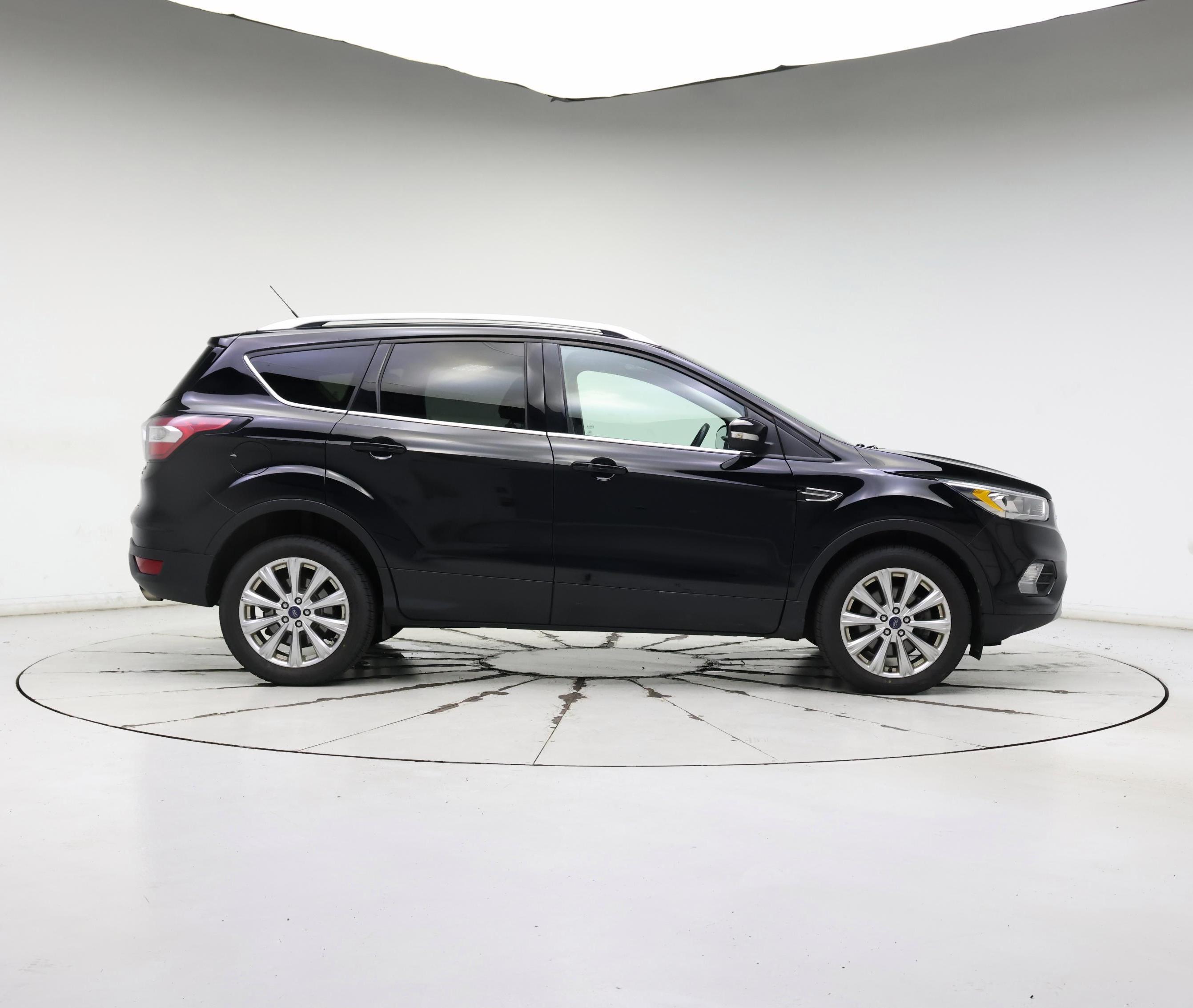 Thumbnail: 2017 Ford Escape - 7