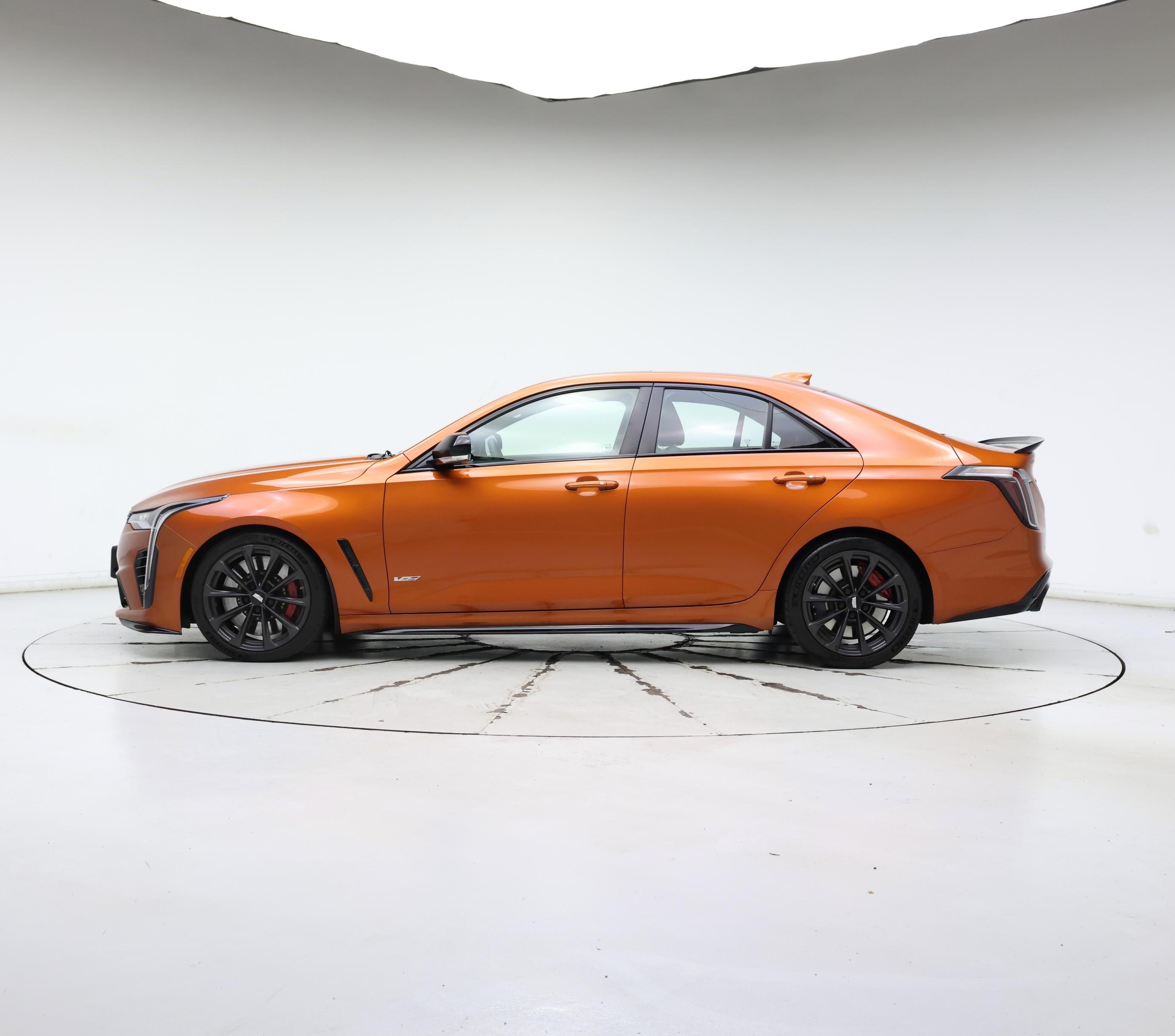 Thumbnail: 2022 Cadillac CT4 - 3
