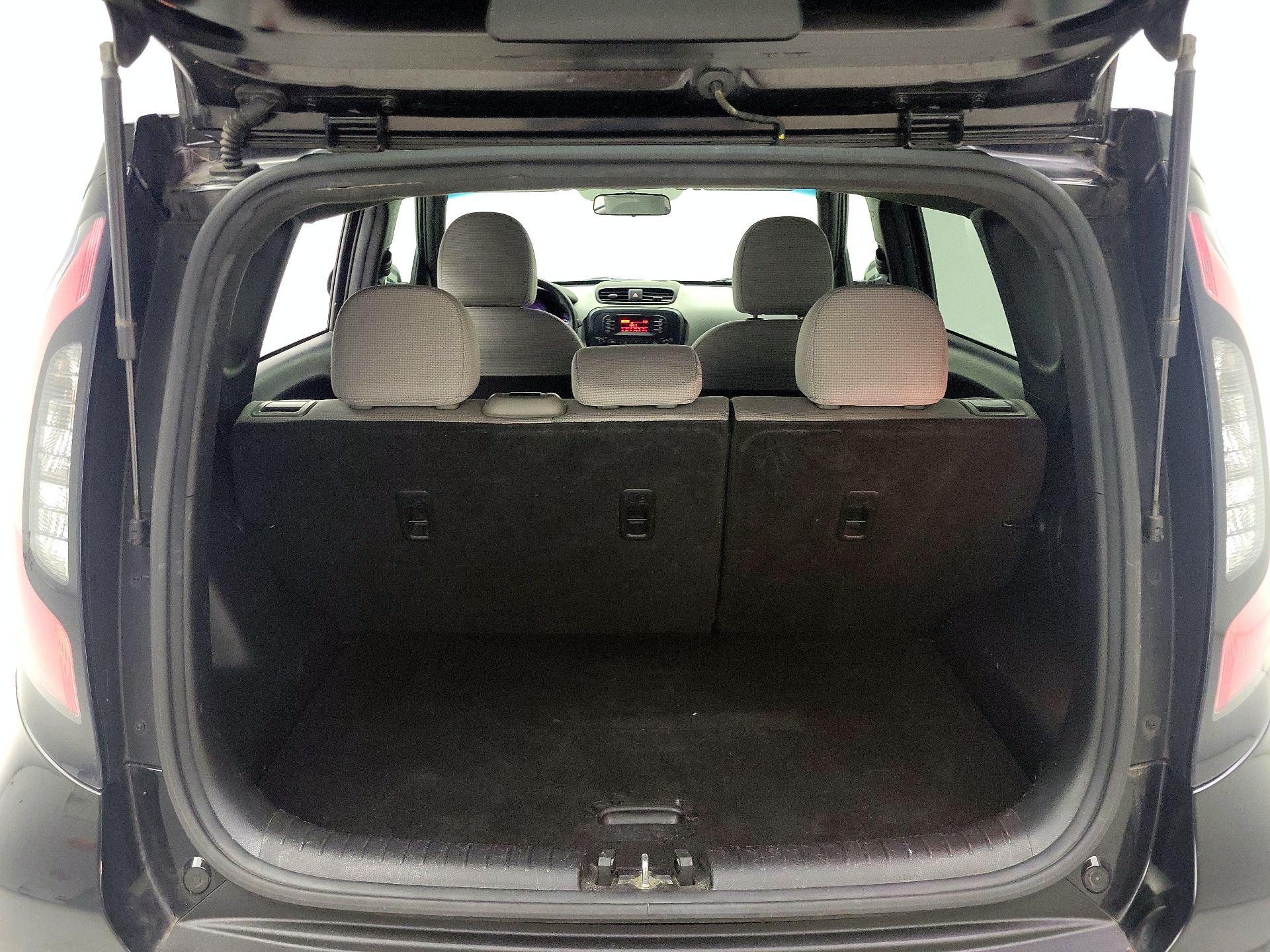 Thumbnail: 2016 Kia Soul - 19