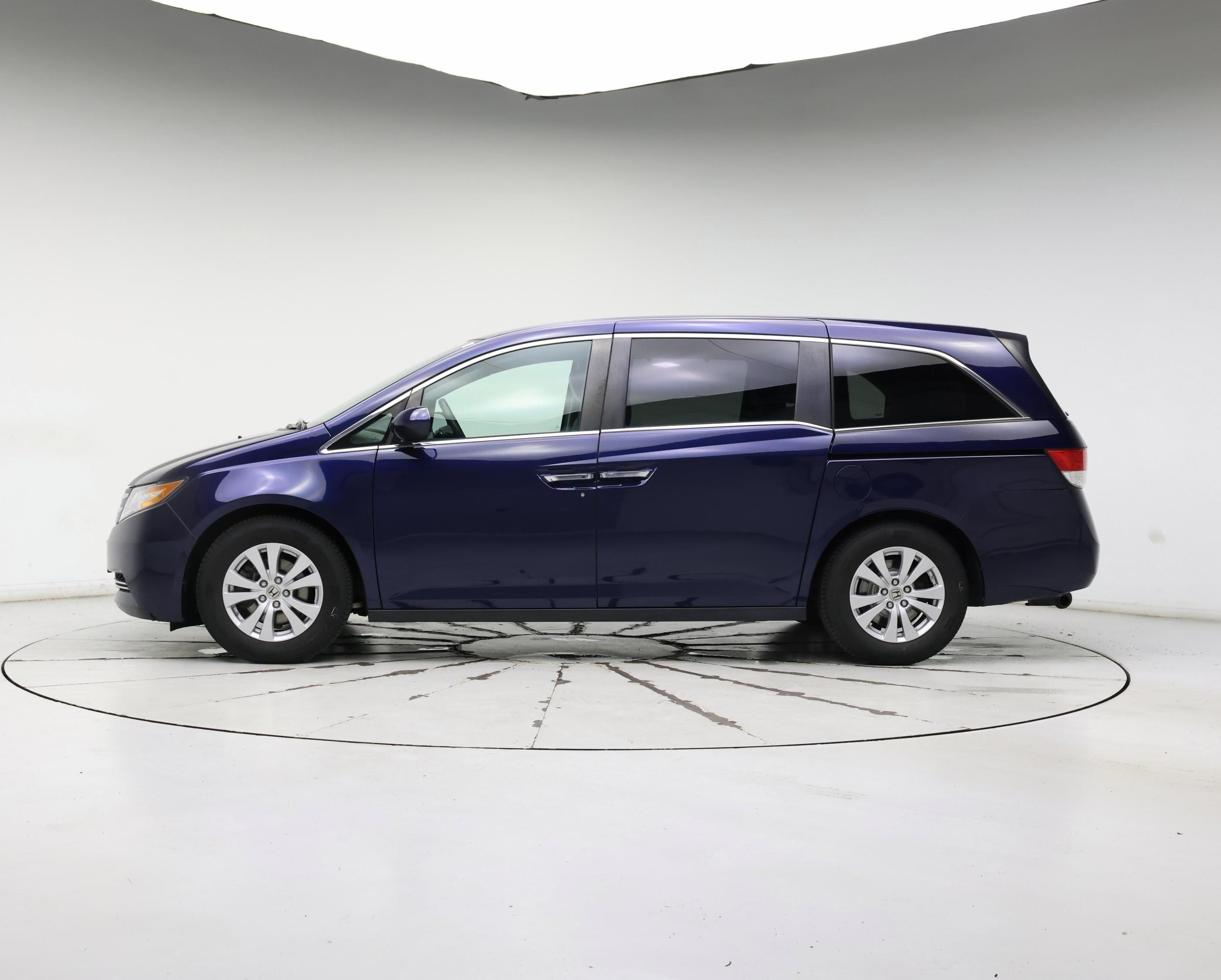 Thumbnail: 2015 Honda Odyssey - 3