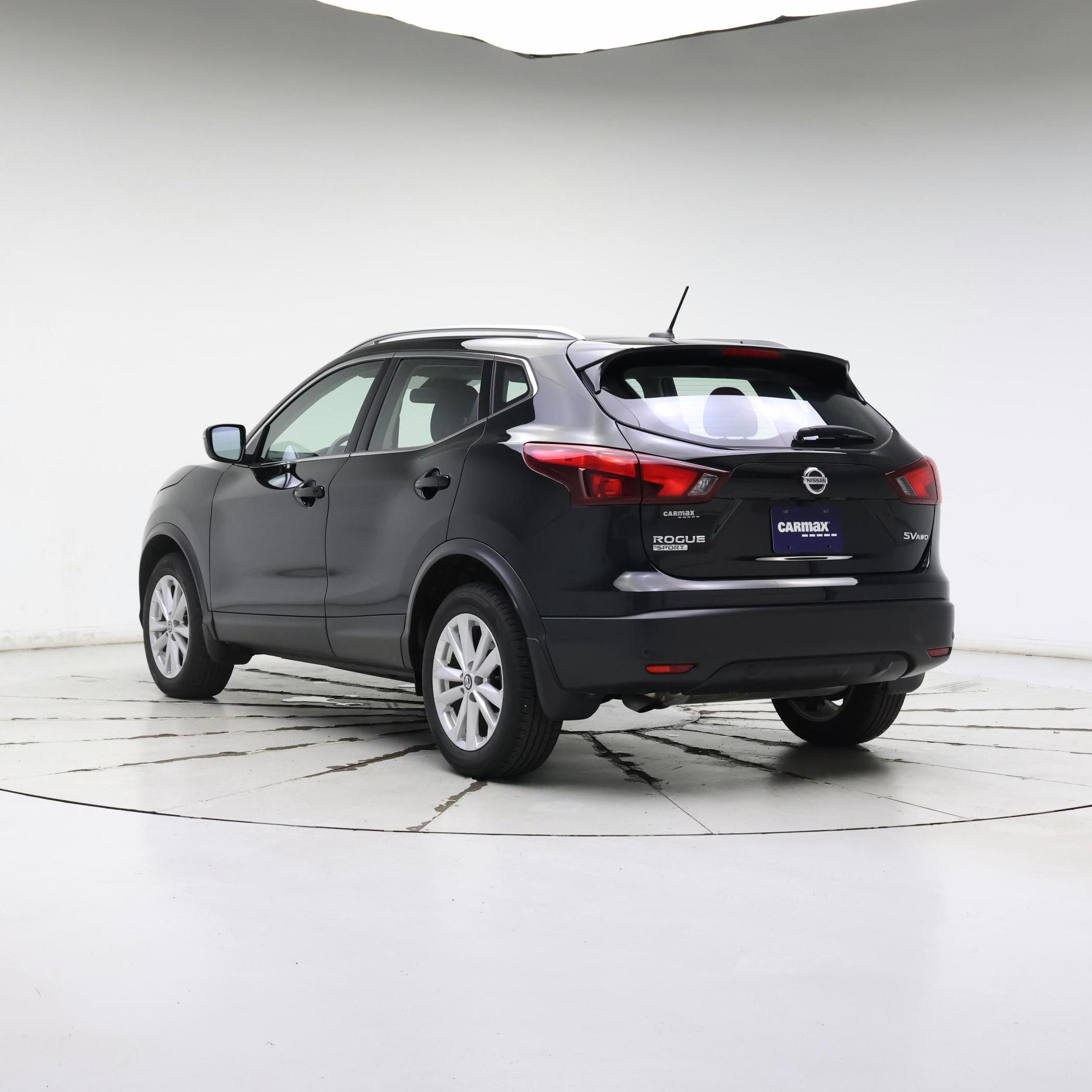 Thumbnail: 2019 Nissan Rogue Sport - 2