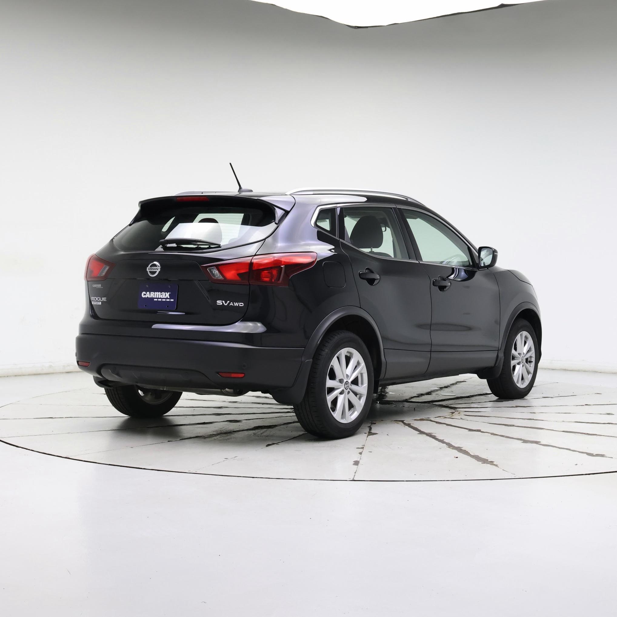 Thumbnail: 2019 Nissan Rogue Sport - 8