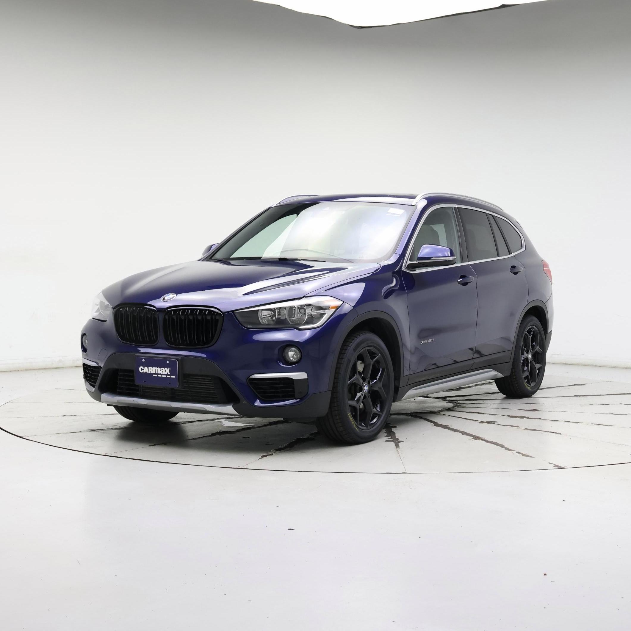 Thumbnail: 2018 BMW X1 - 4