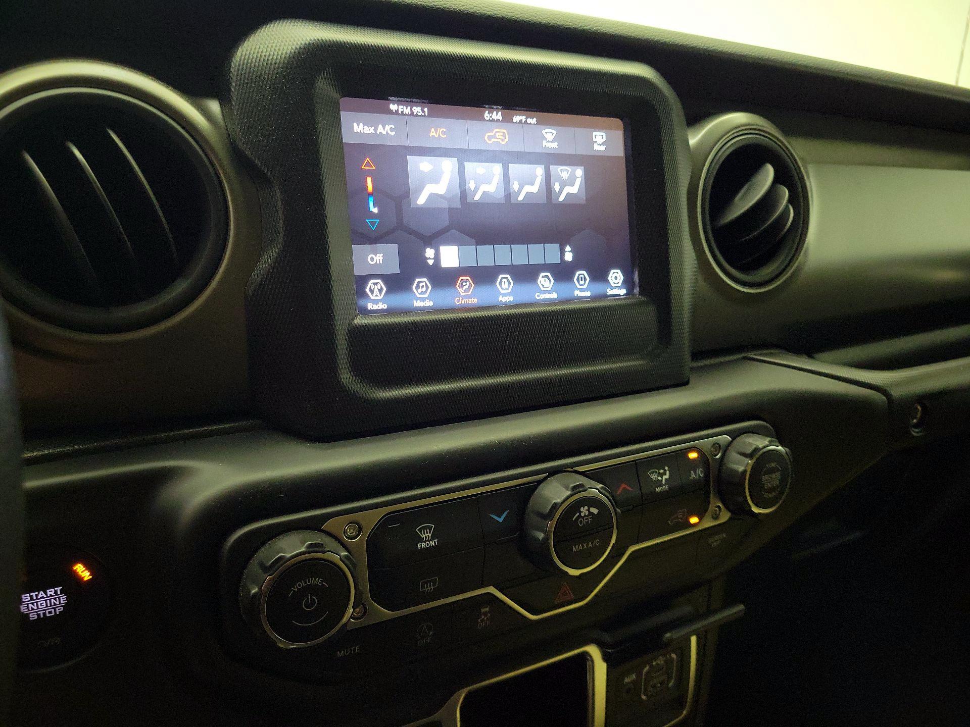 Thumbnail: 2023 Jeep Wrangler - 16