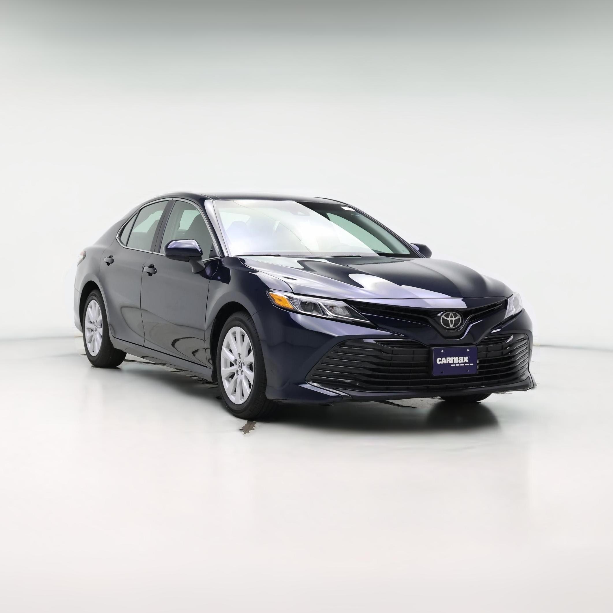 Thumbnail: 2018 Toyota Camry - 1