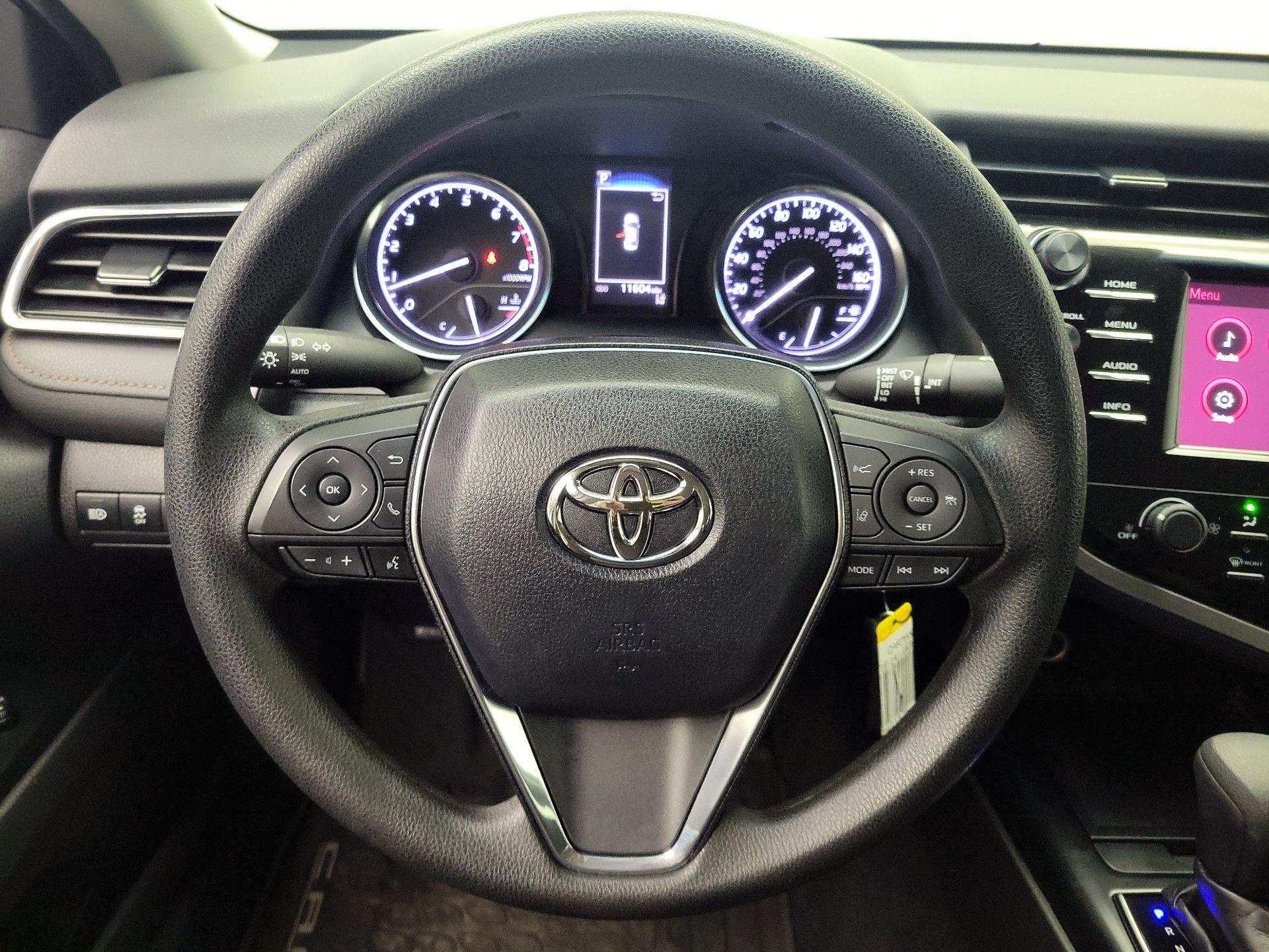Thumbnail: 2018 Toyota Camry - 10
