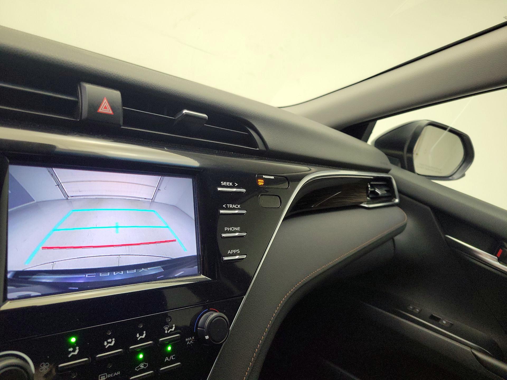 Thumbnail: 2018 Toyota Camry - 14