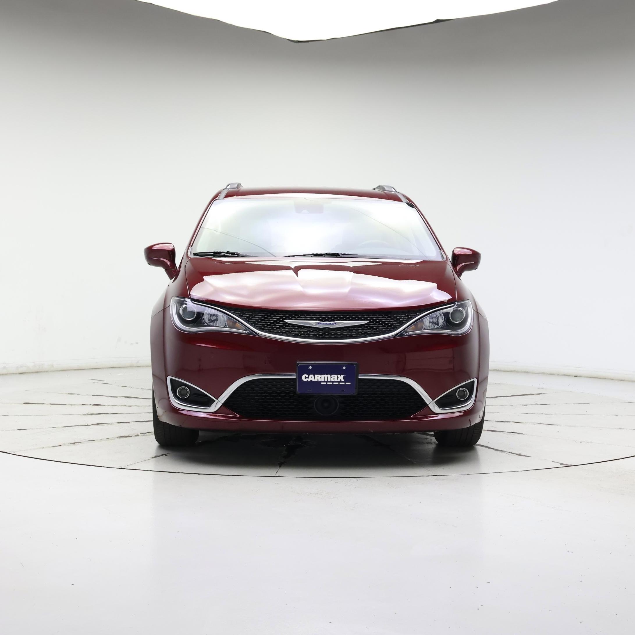 Thumbnail: 2019 Chrysler Pacifica - 5
