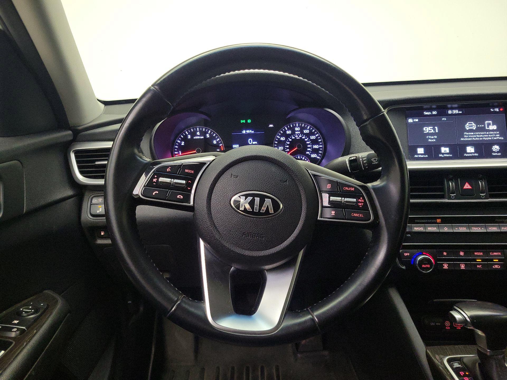 Thumbnail: 2019 Kia Optima - 10