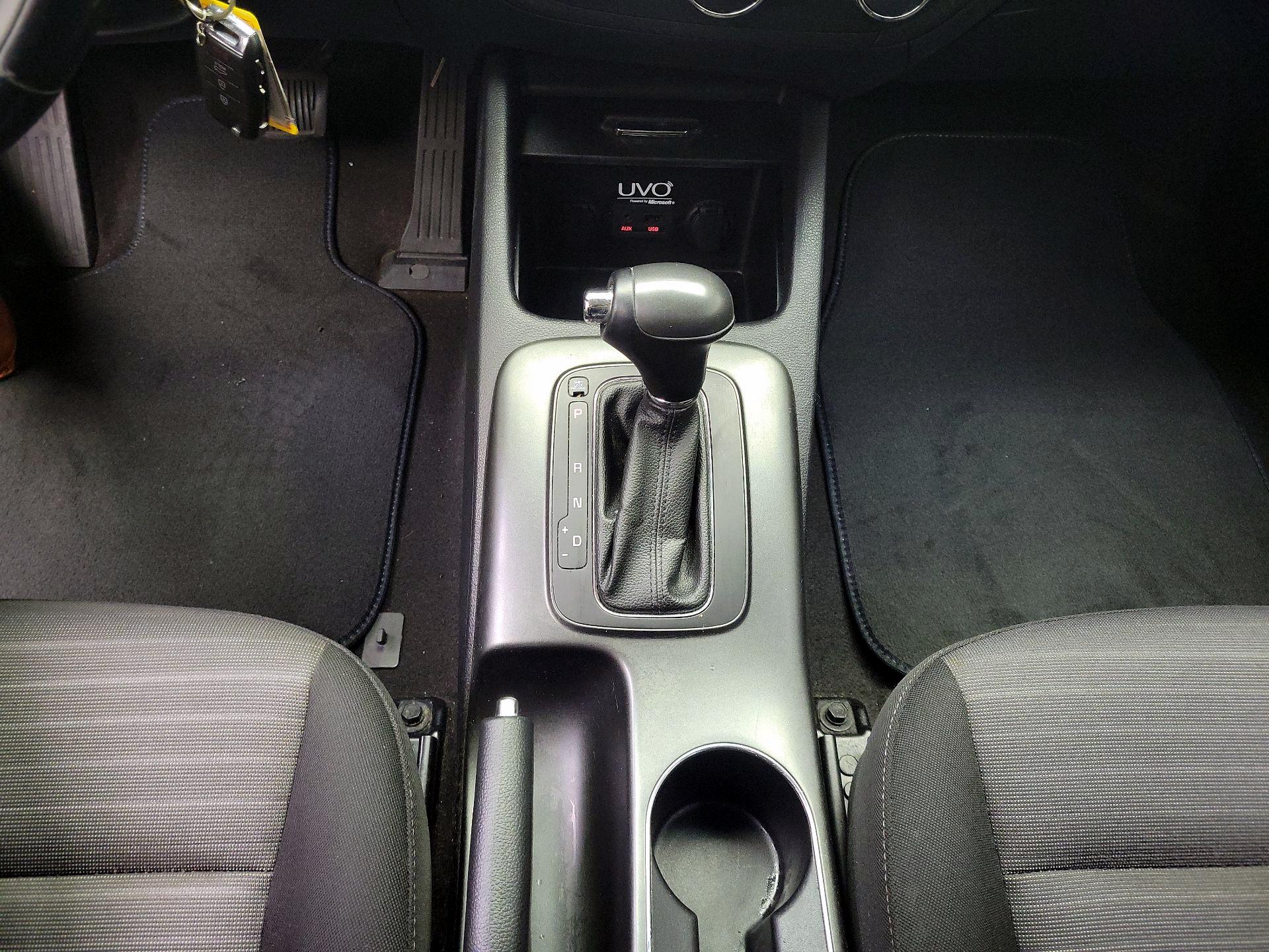 Thumbnail: 2014 Kia Forte - 17