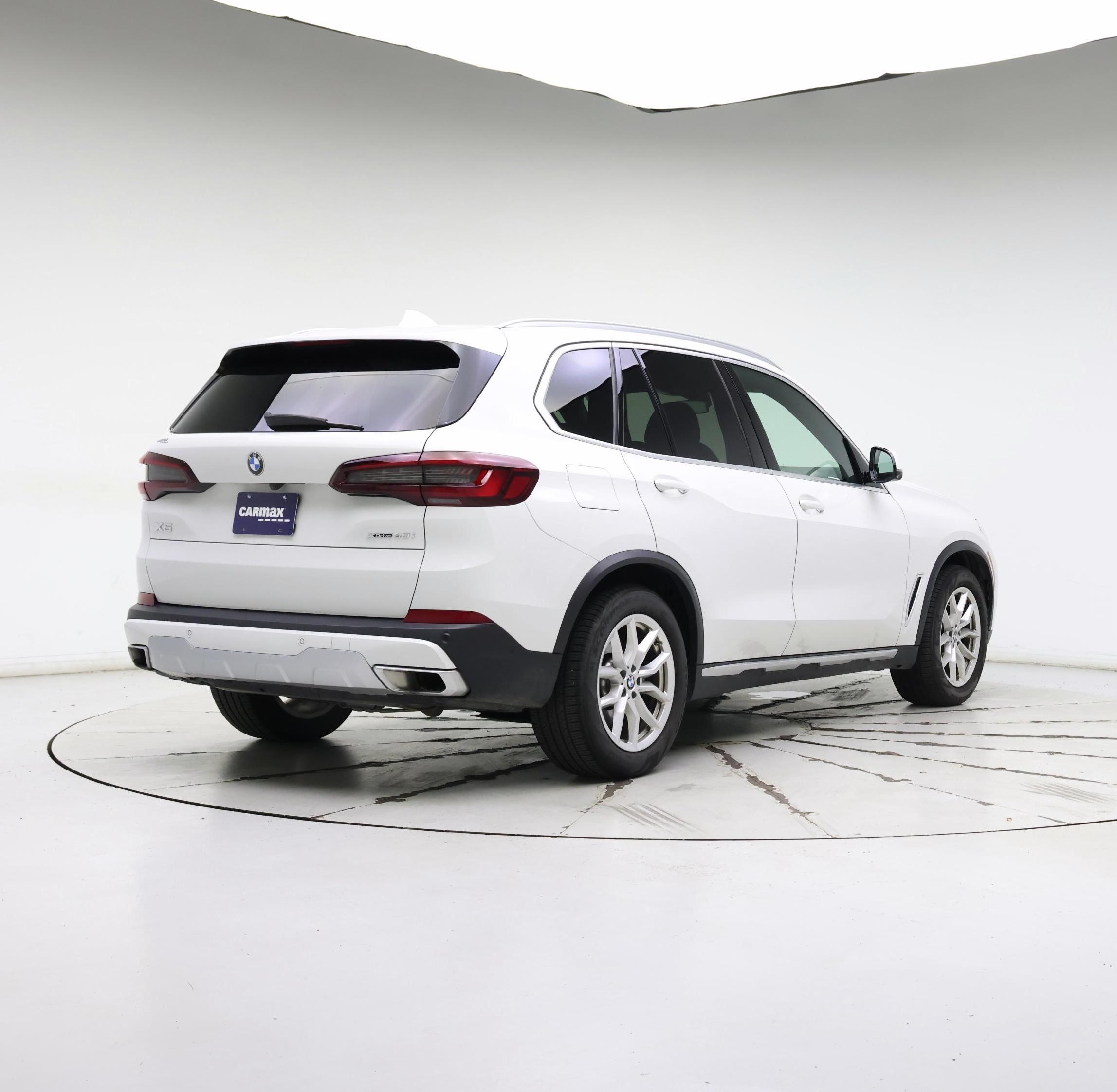 Thumbnail: 2023 BMW X5 - 8