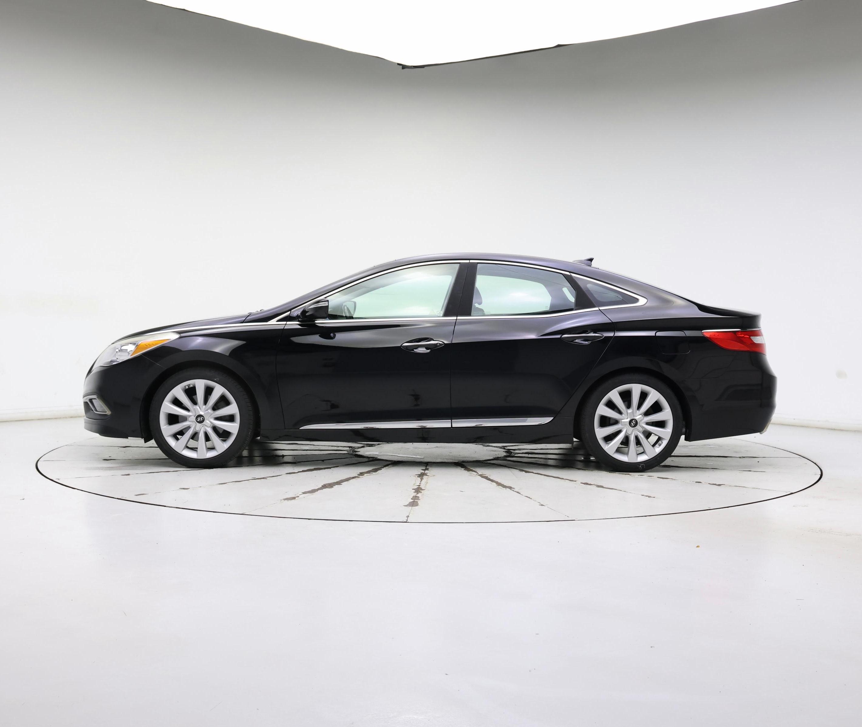 Thumbnail: 2017 Hyundai Azera - 3